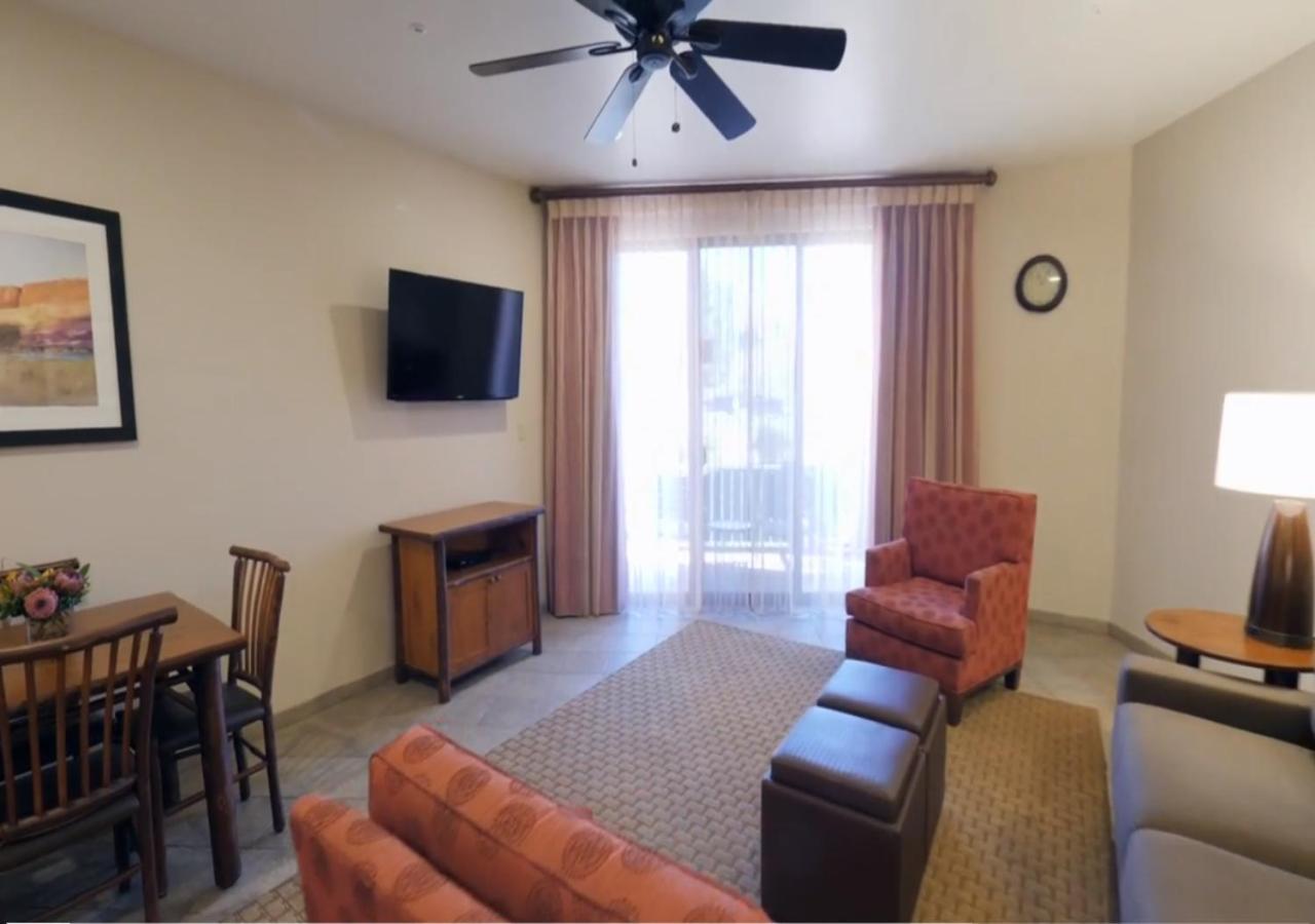 One-Bedroom Suite