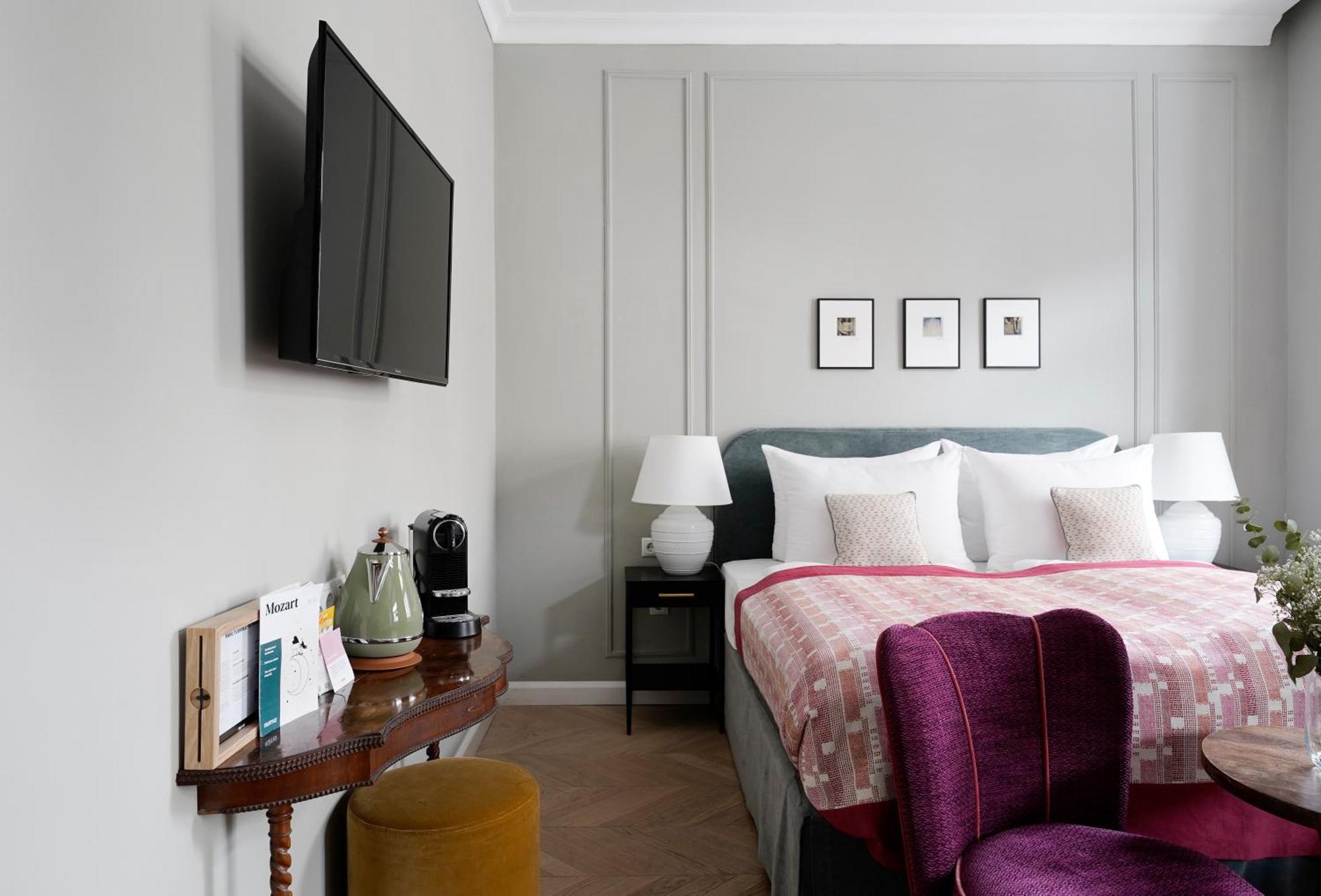 Large Room