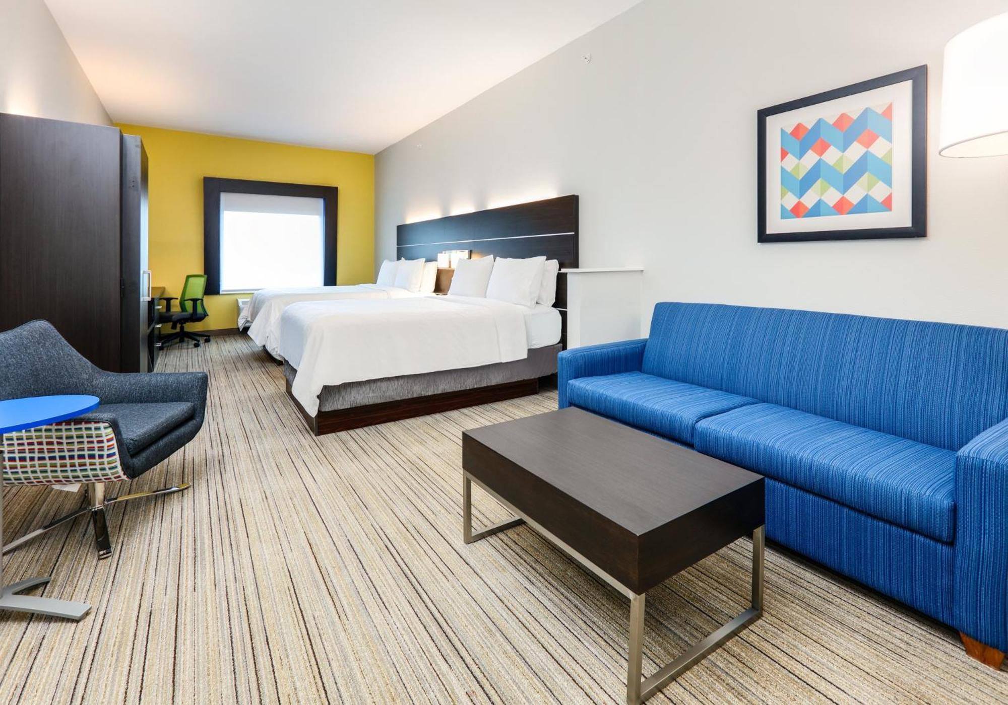 Suite Two Beds Non-Smoking