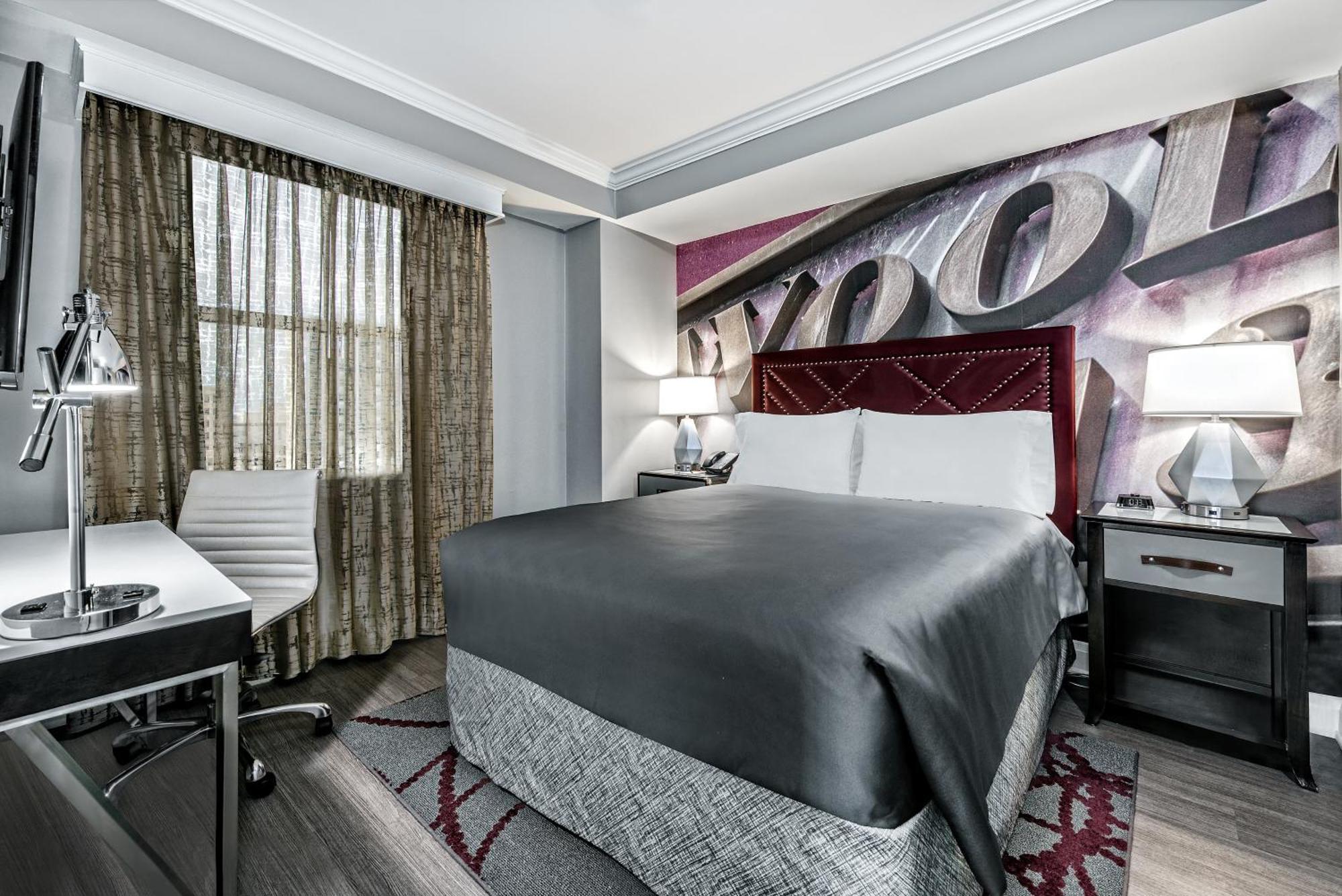Queen Suite