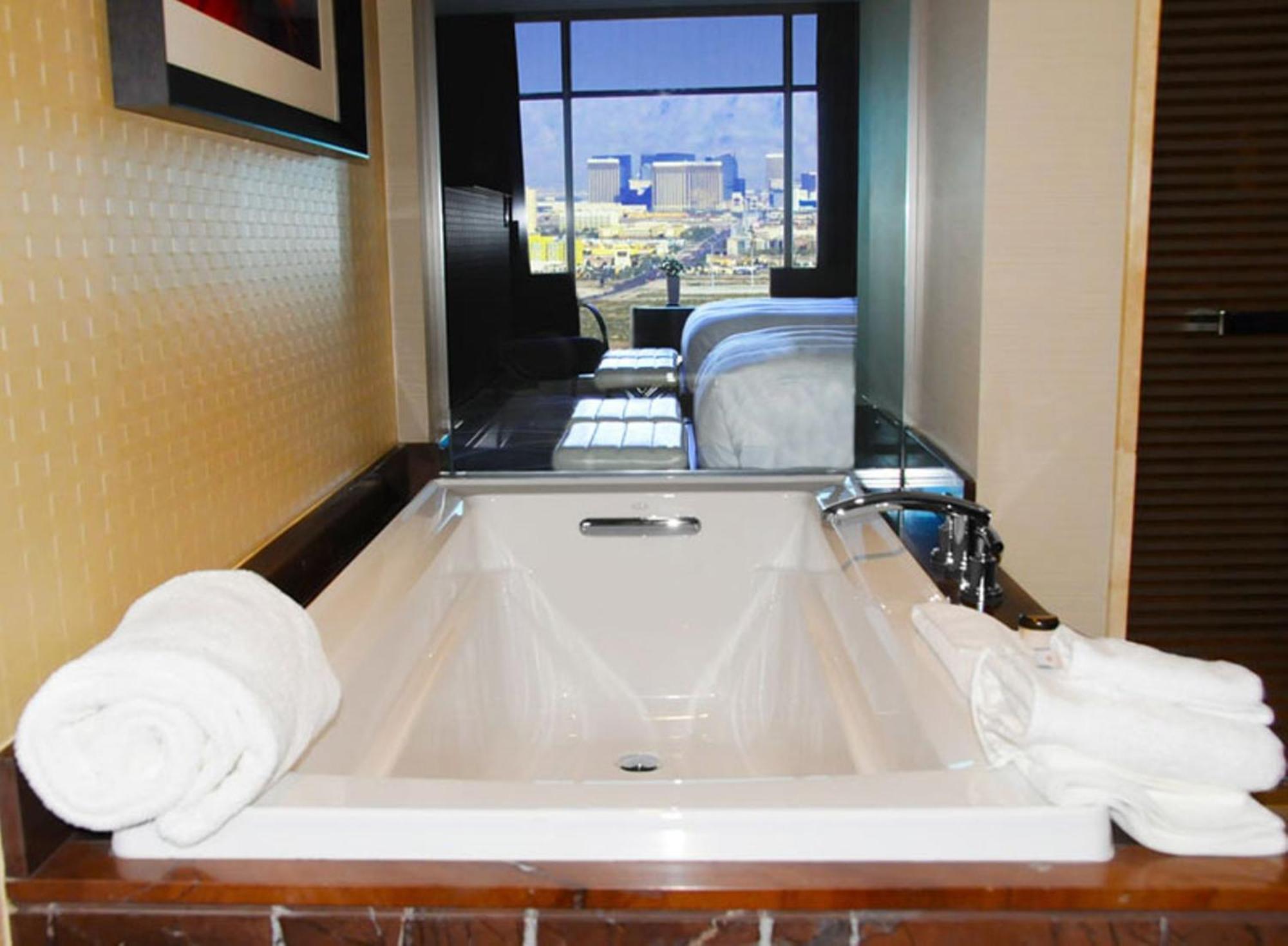 Luxury Mountain View King