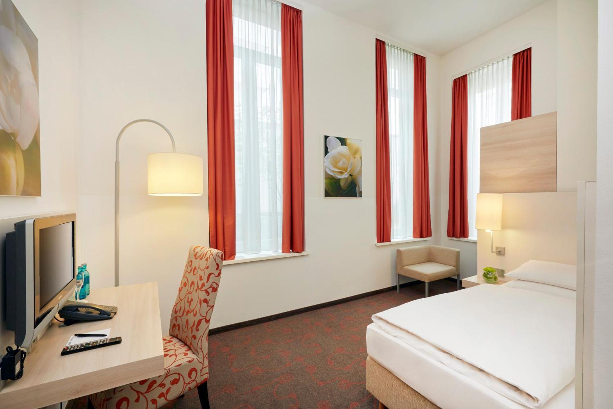 Comfort Single Room