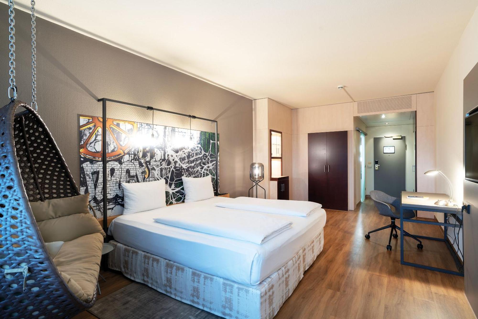 Superior Plus Room