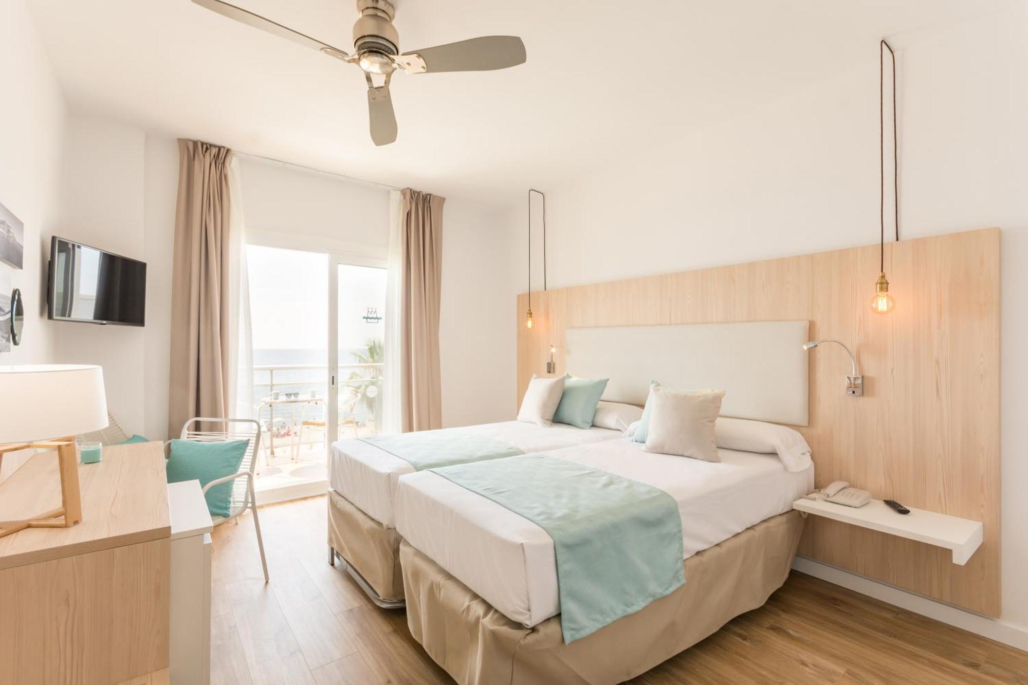 Double Room with Sea View,1214623318:JPEG