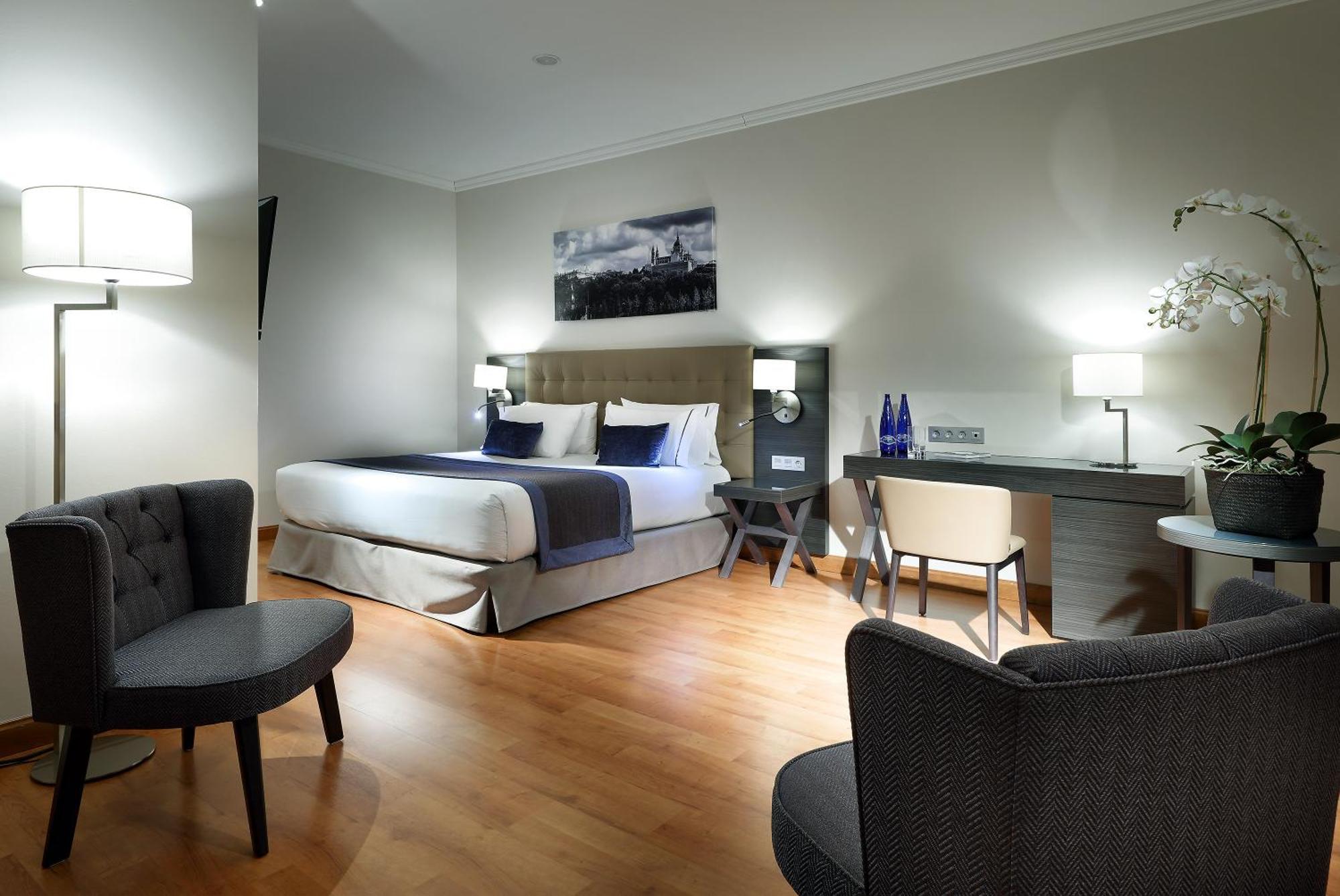 Superior King or Twin Room