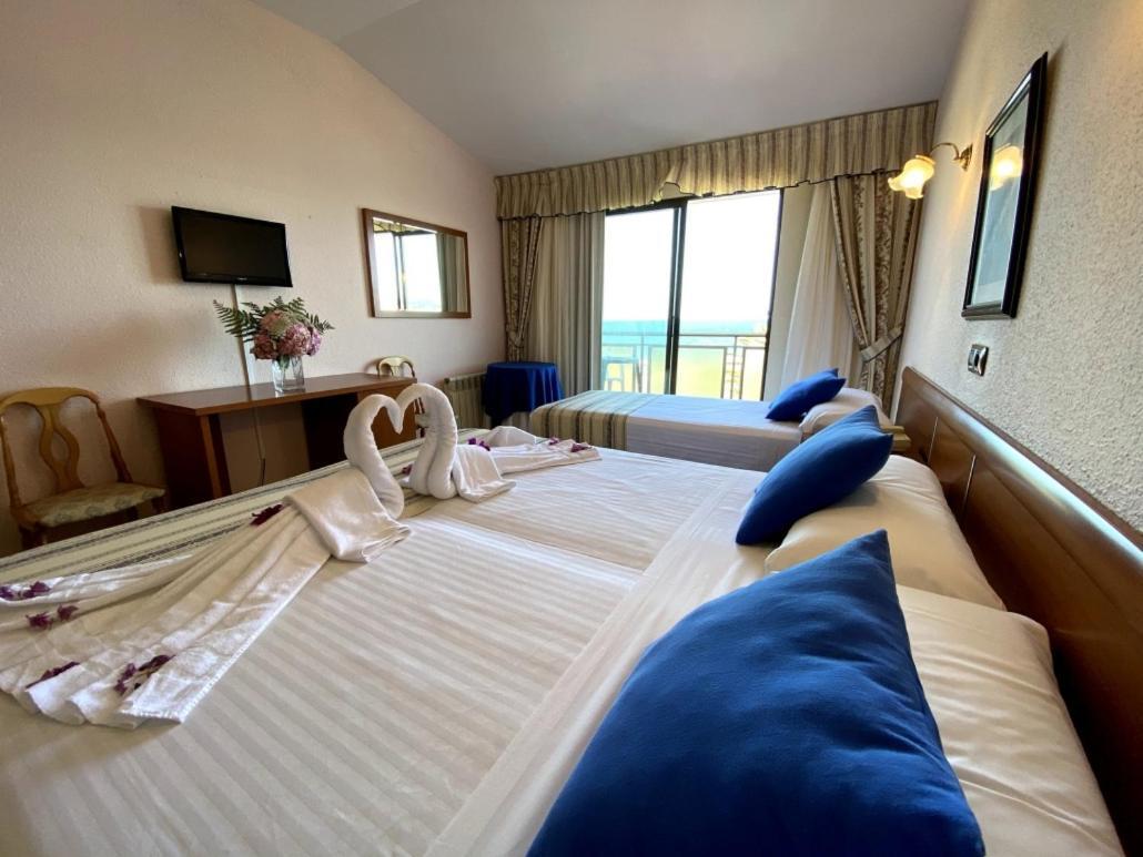 Triple Room Sea View