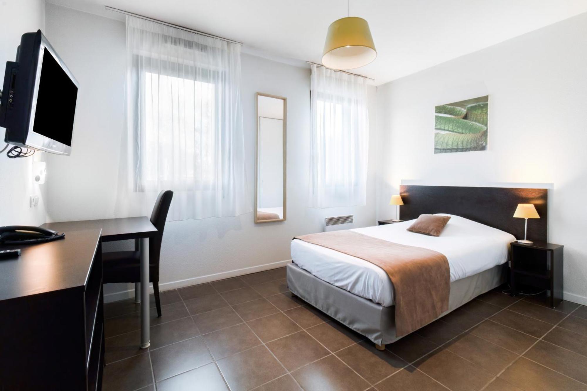 Studio Single Bed