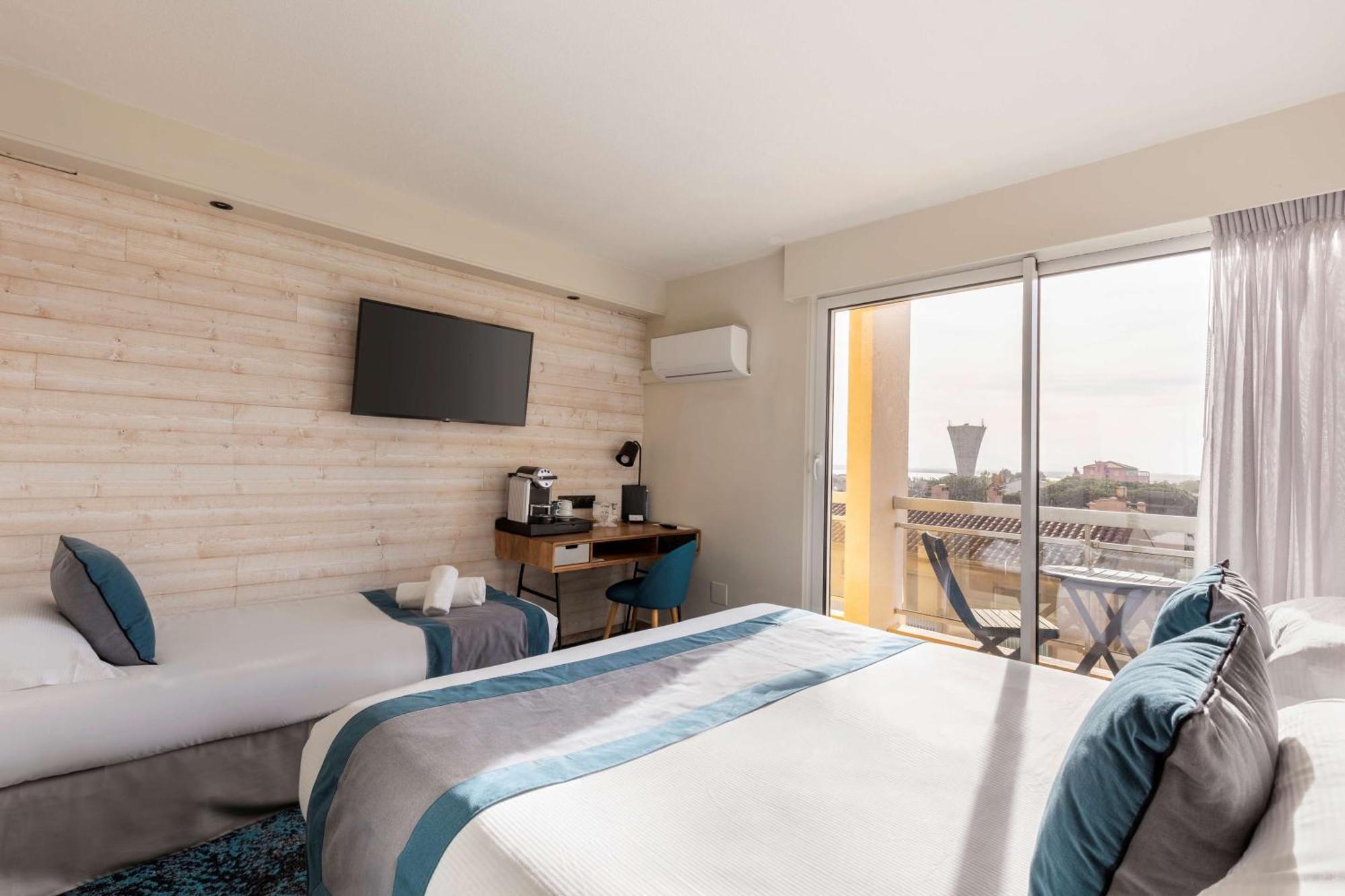 Comfort King Room Mountain View