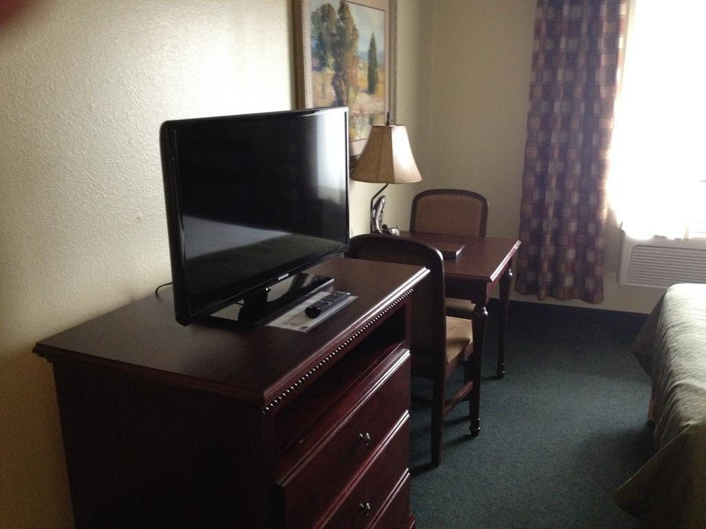 King Room Non-Smoking