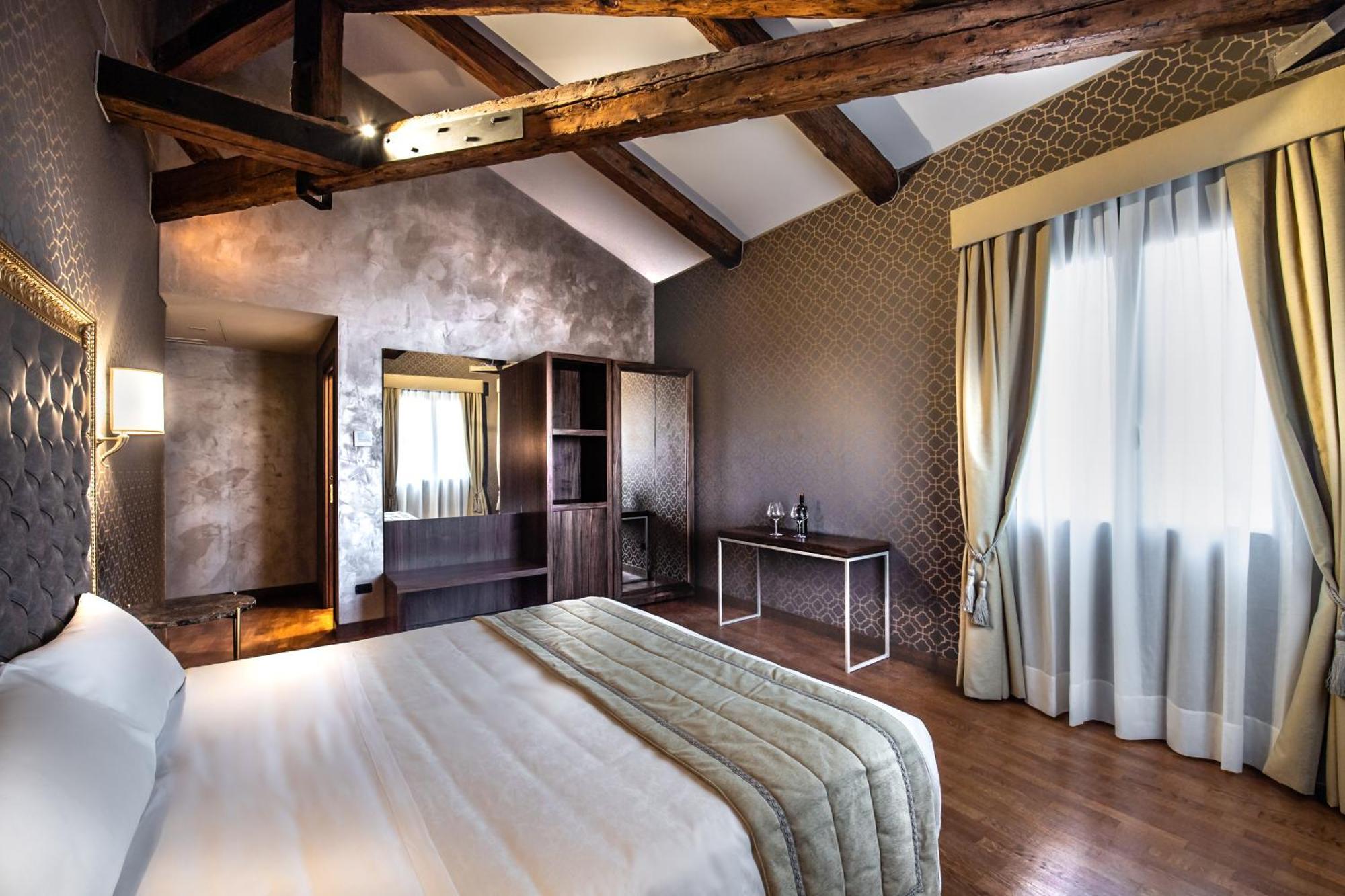 Superior Double or Twin Room Panoramic View