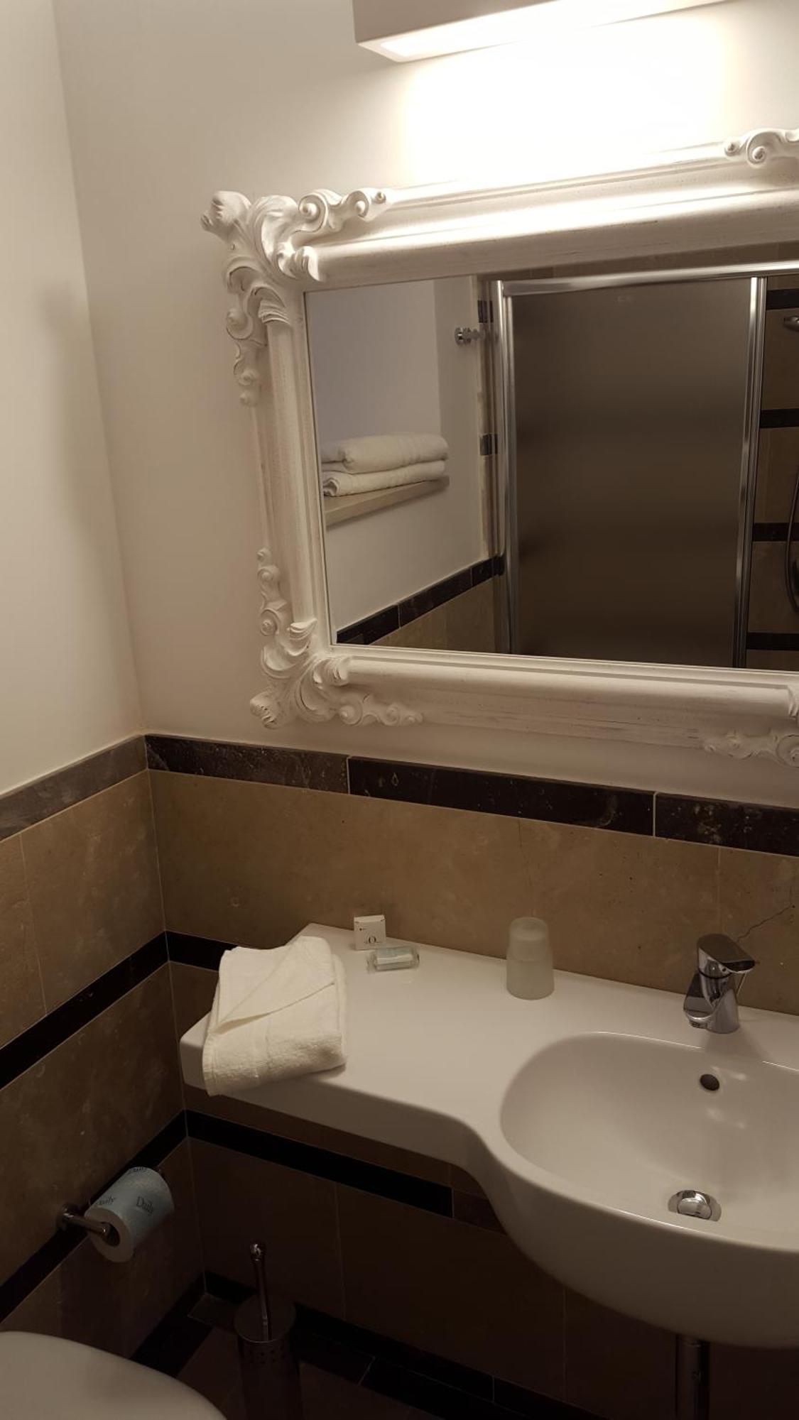 Classic Double or Twin Room