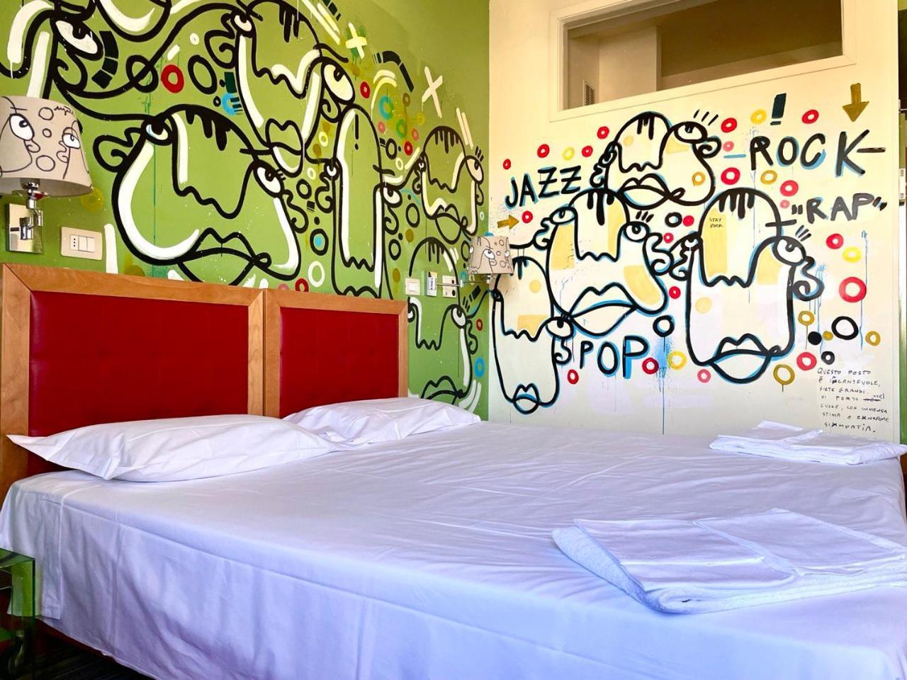Double or Twin Room Design