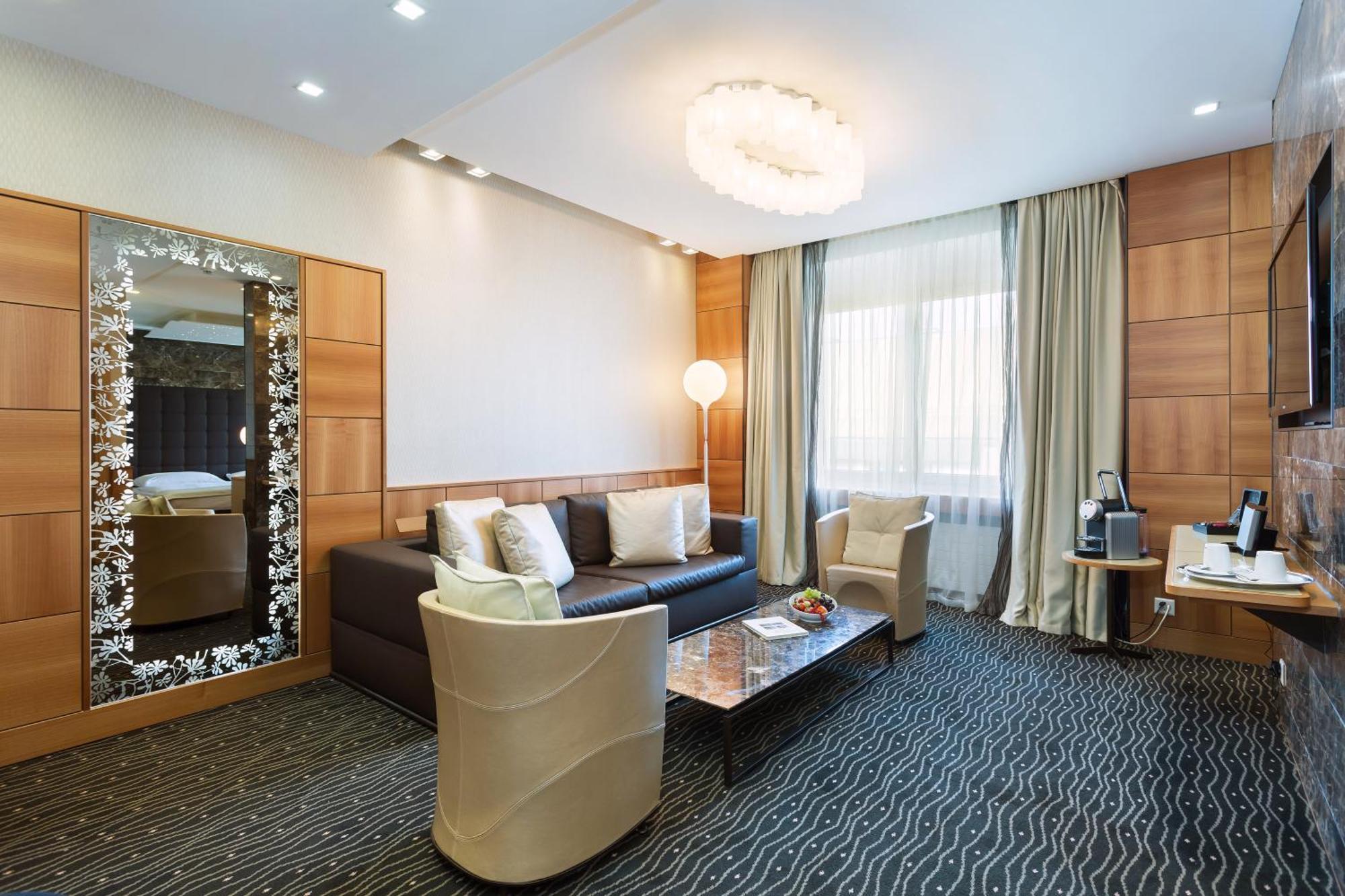 Suite Júnior