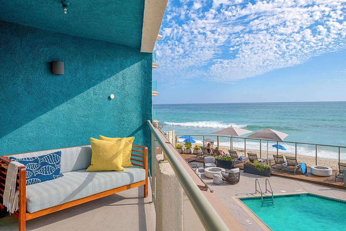 Pool View Room Two King Beds