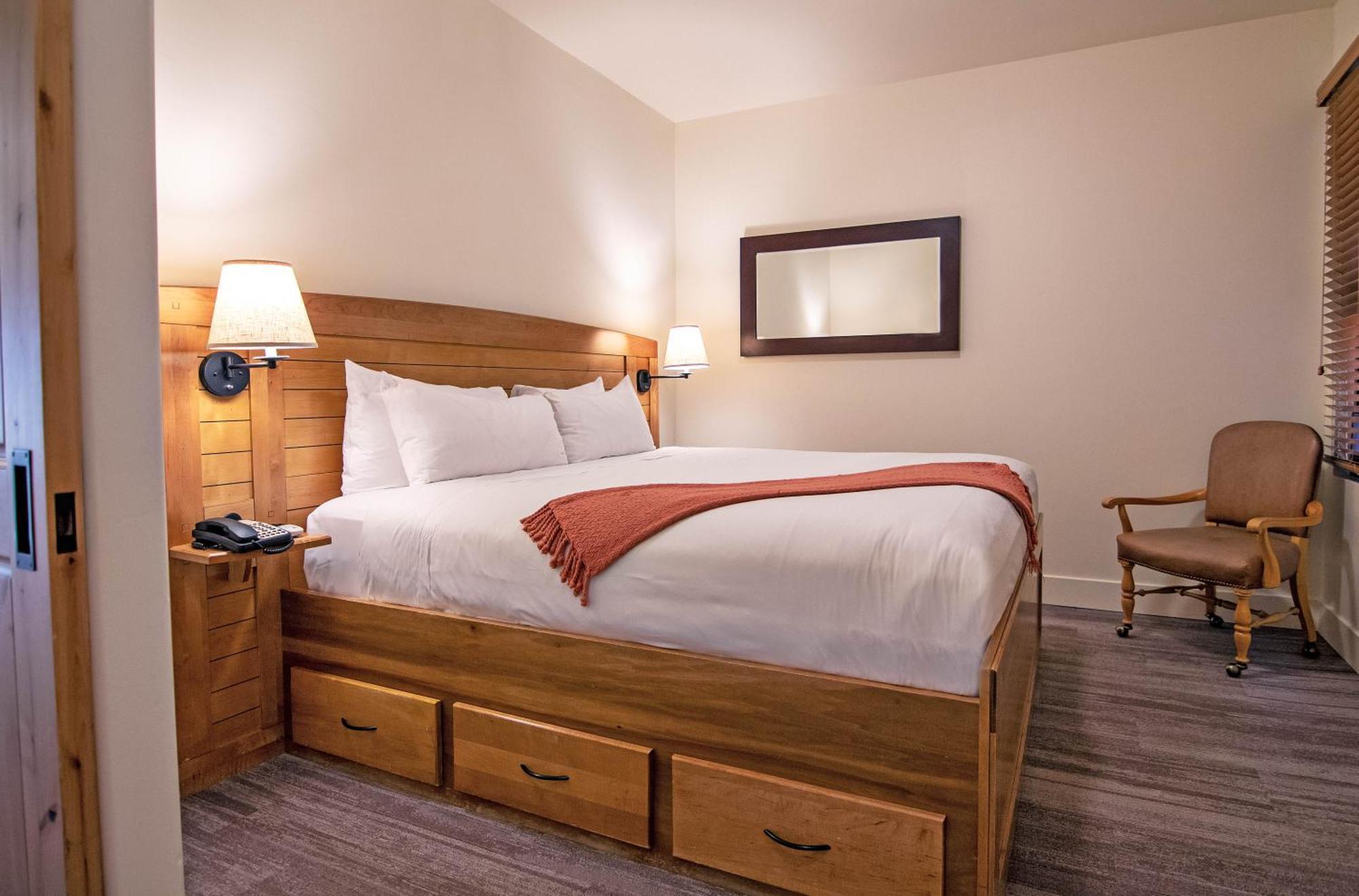 One-Bedroom Suite