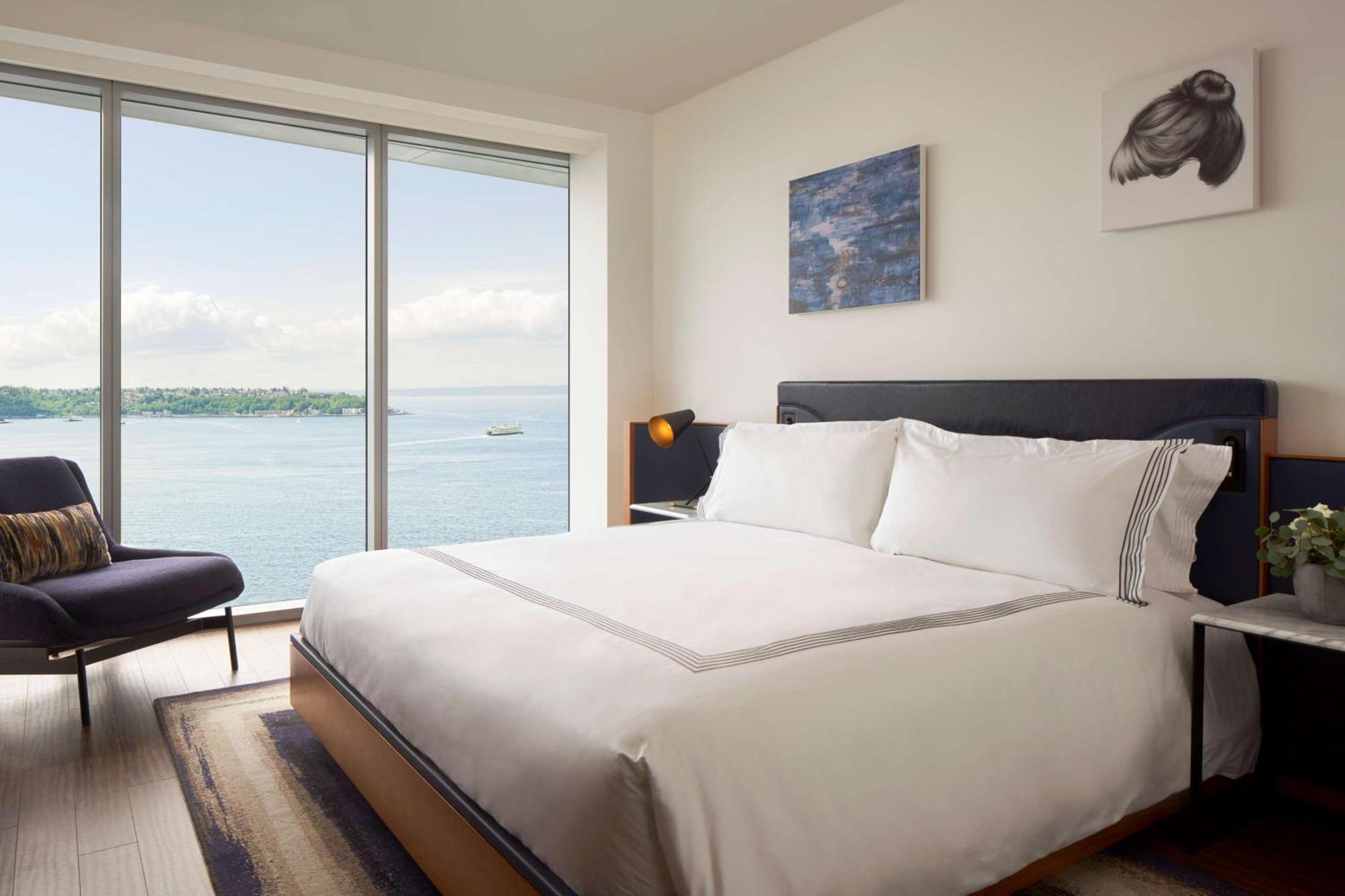 Studio Suite Water View