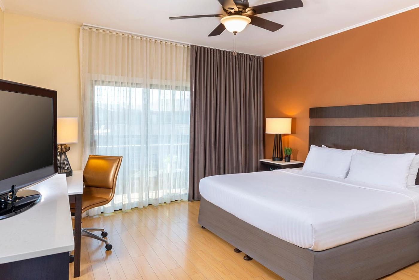 King Room