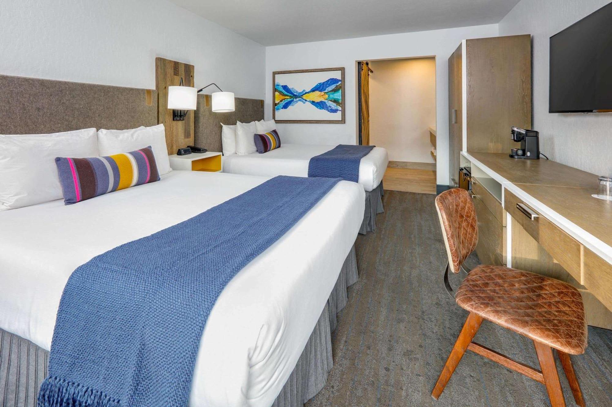 Queen Room Two Queen Beds Non-Smoking