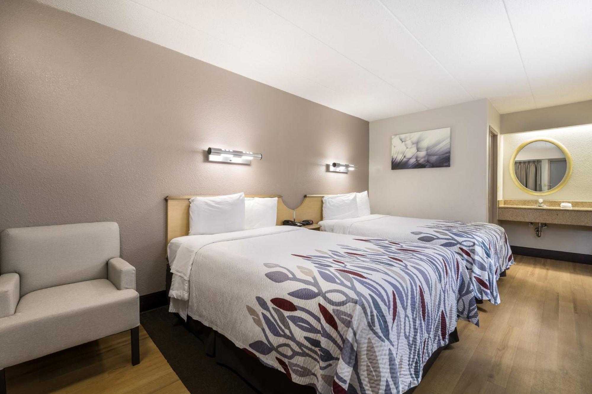 Standard Room Two Double Beds Smoke