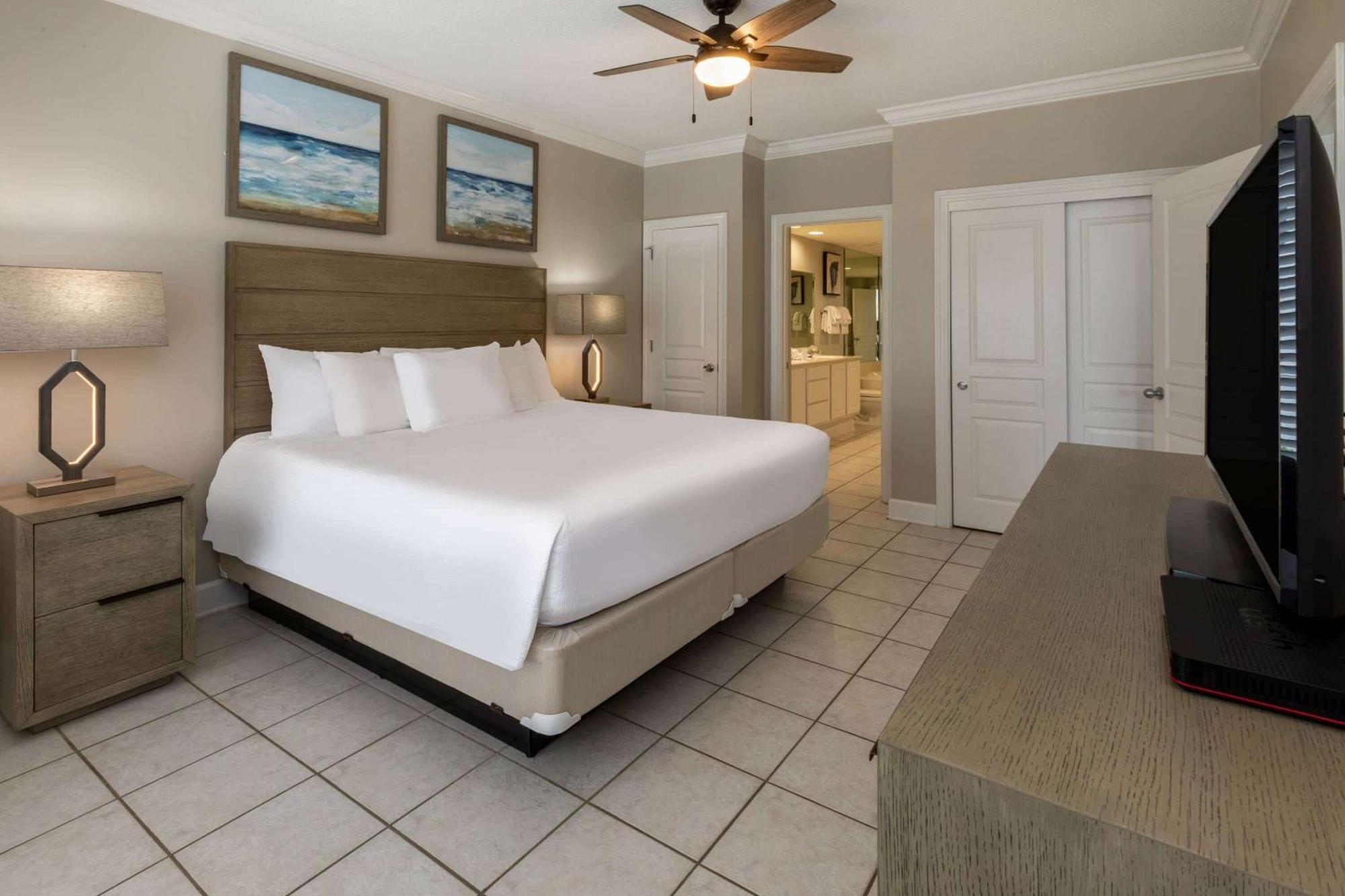 Two-Bedroom King Apartment Ocean View Non-Smoking