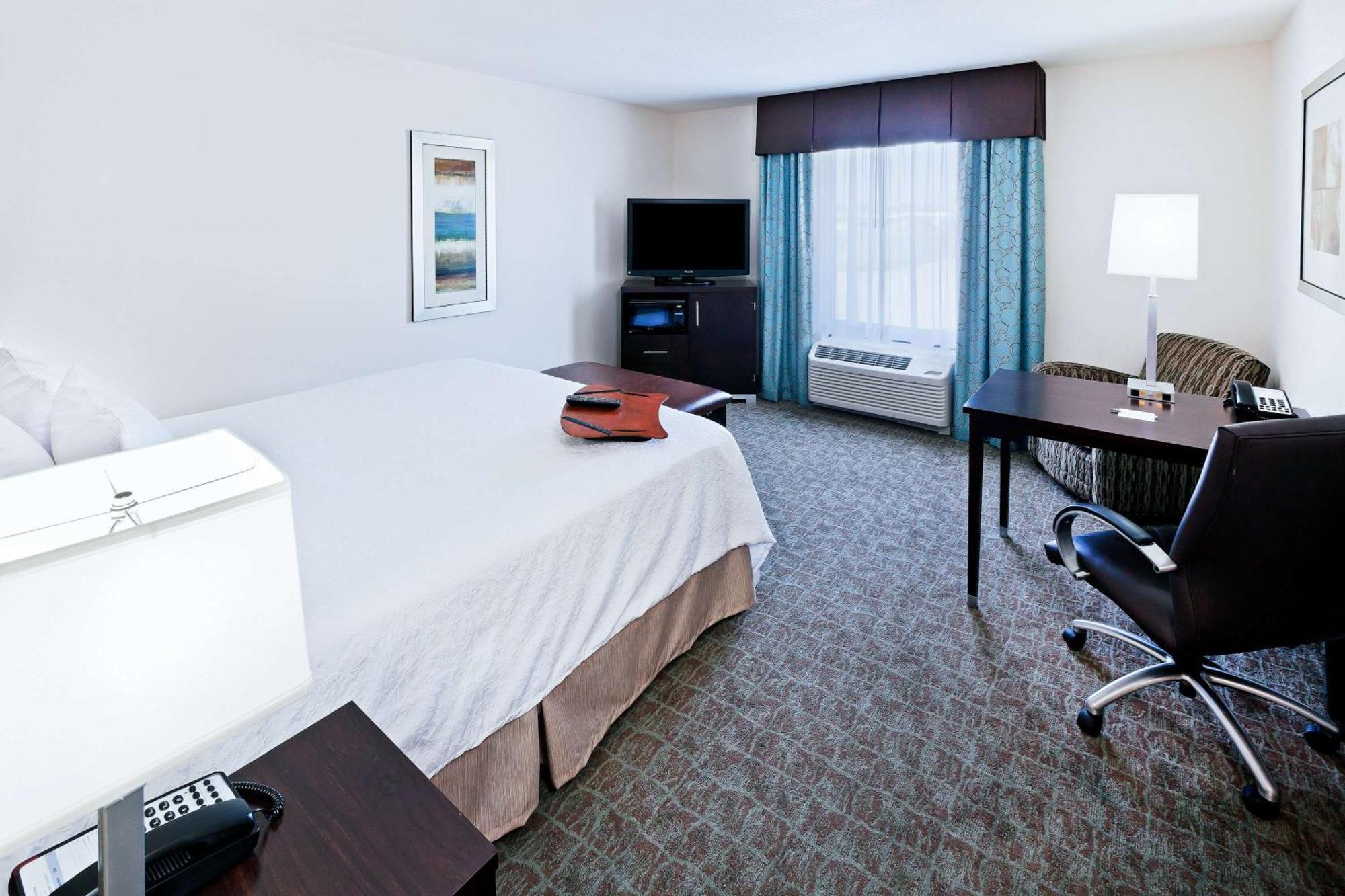 King Room King Bed Non-Smoking