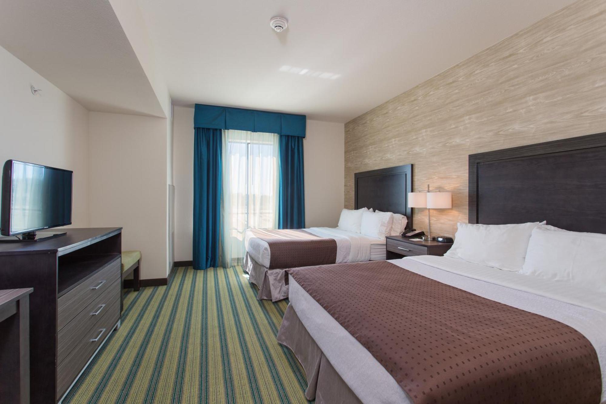 Suite Two Queen Beds
