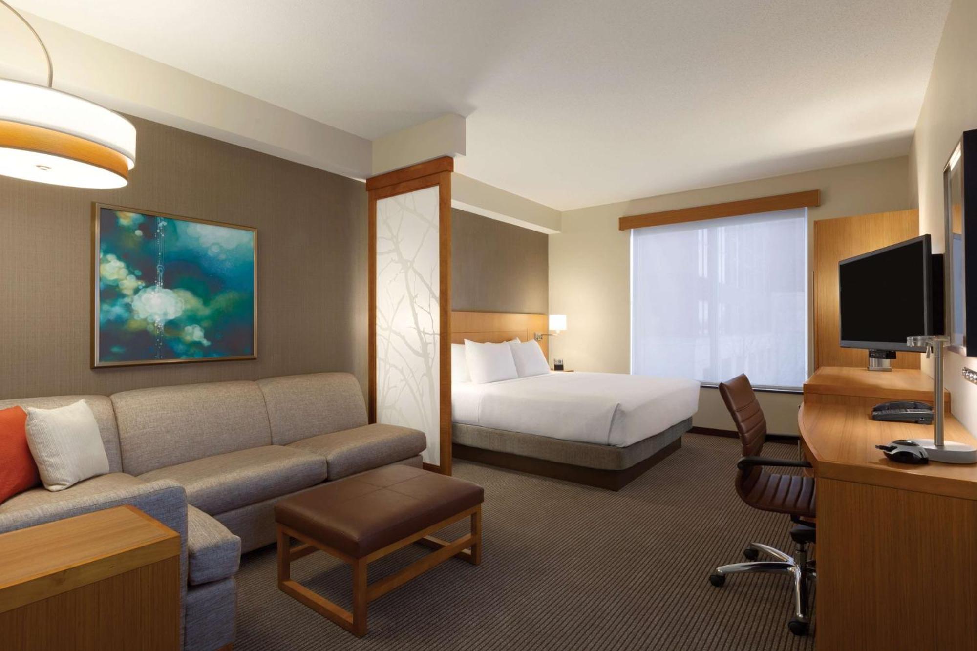 King Room with Sofa Bed - High Floor