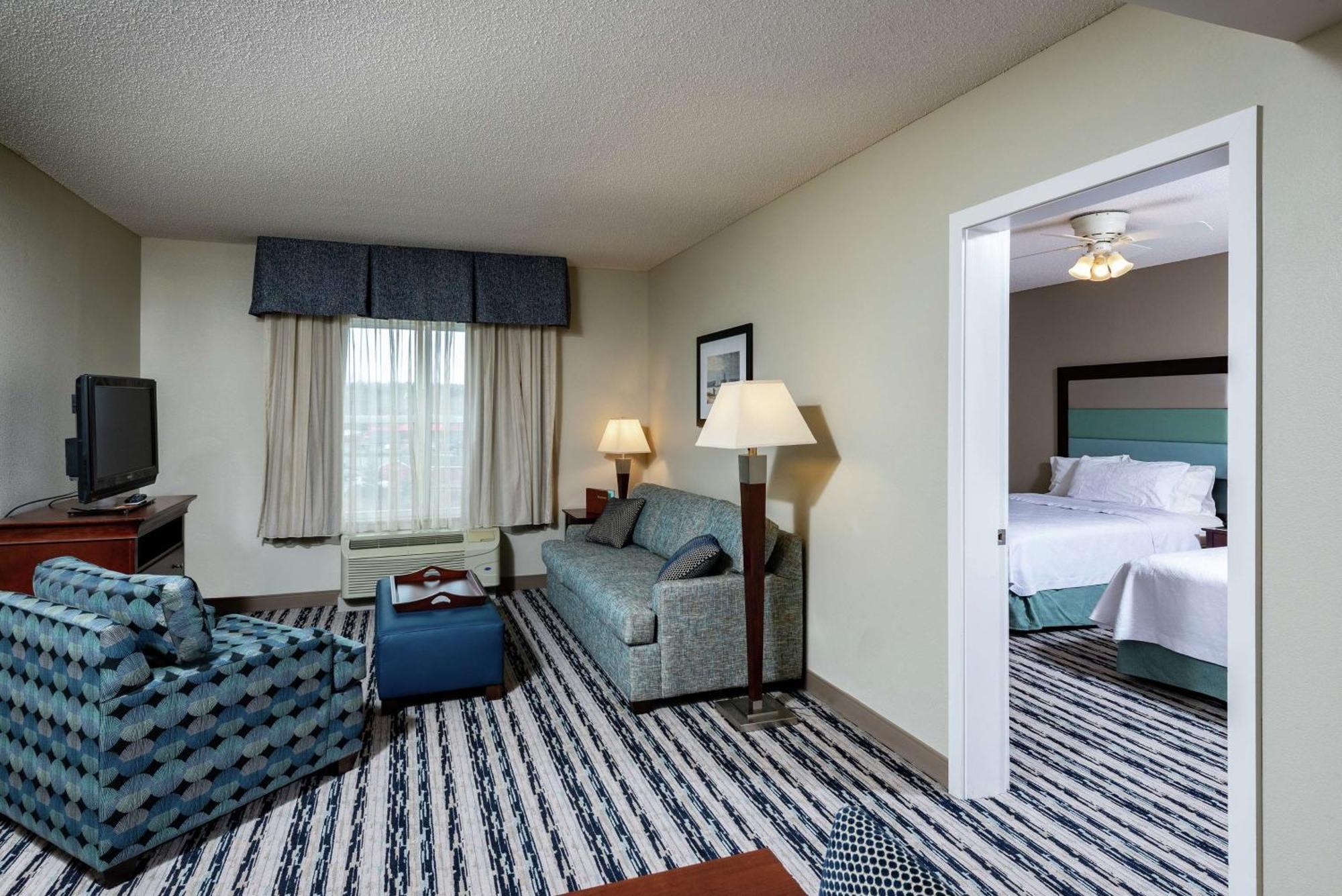 One-Bedroom King Suite Non-Smoking