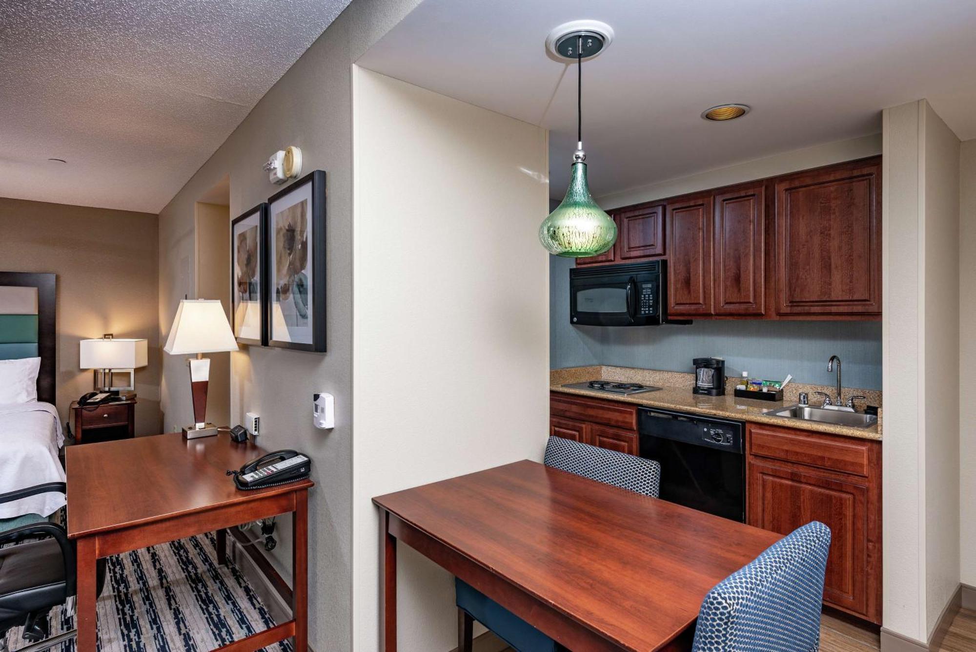 King Studio Suite Non-Smoking