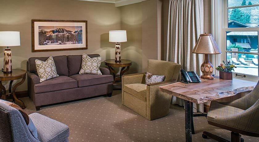 Lodge King Suite