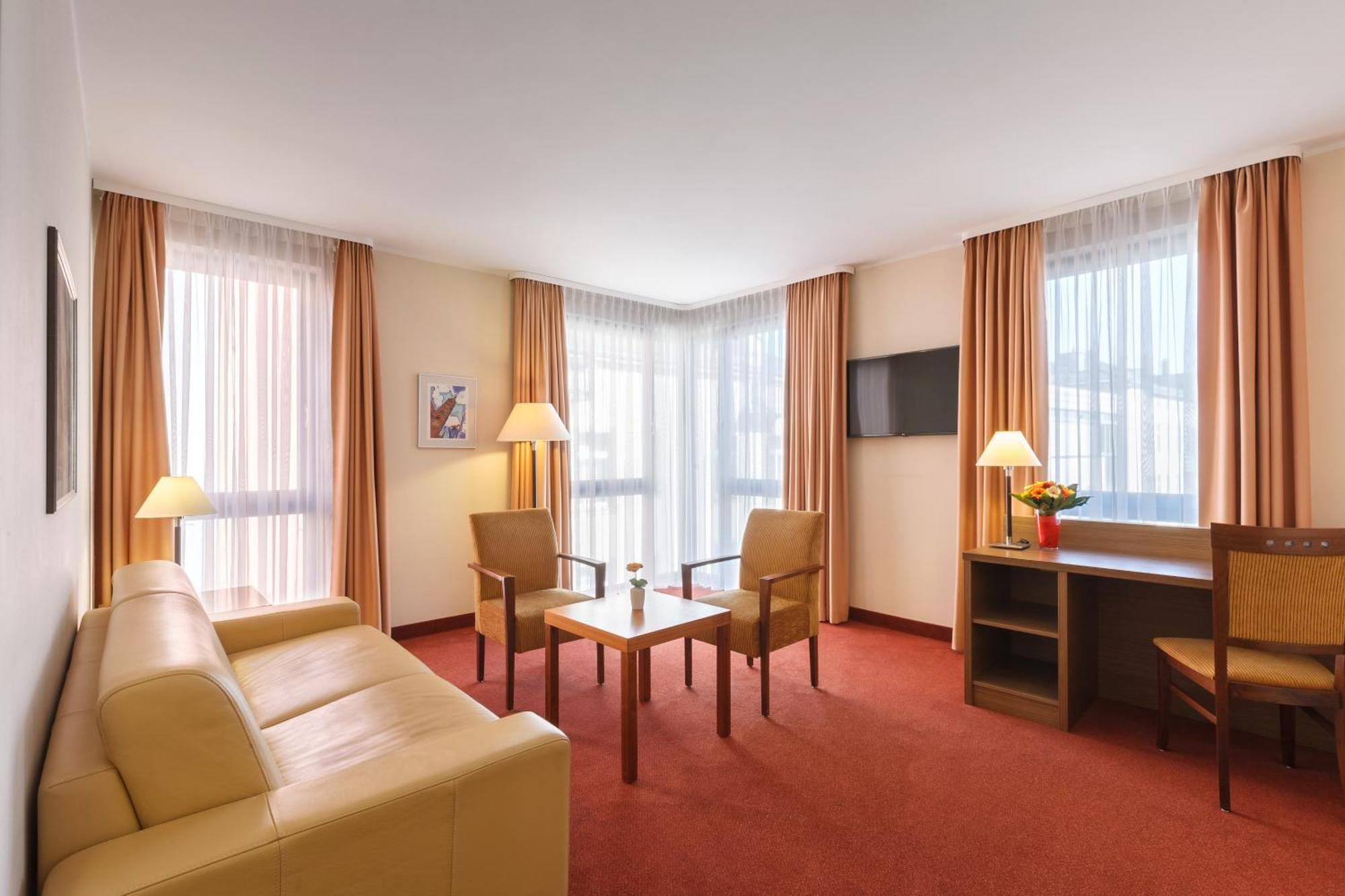 Suite Double Bed