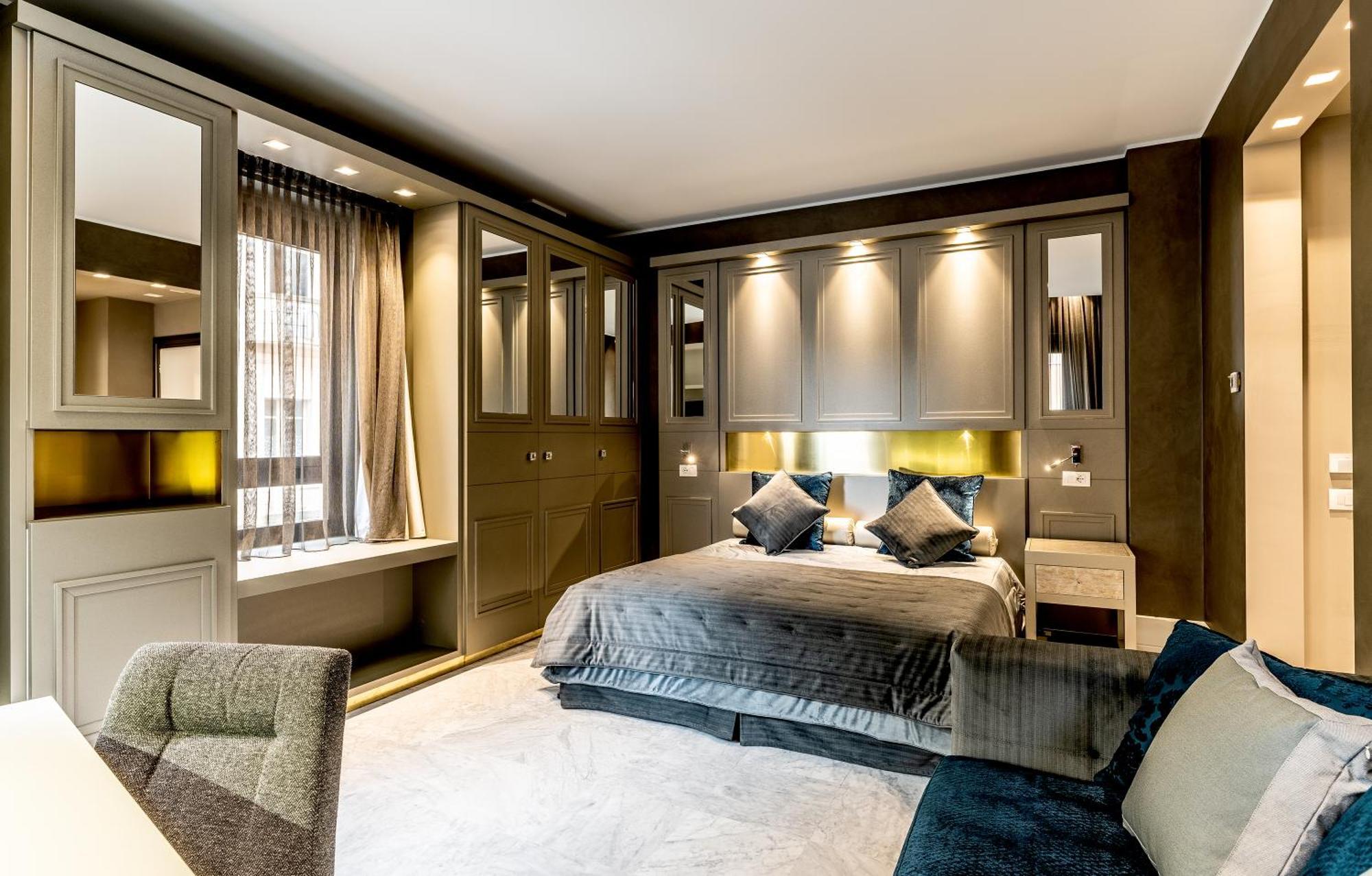 Deluxe Family Room