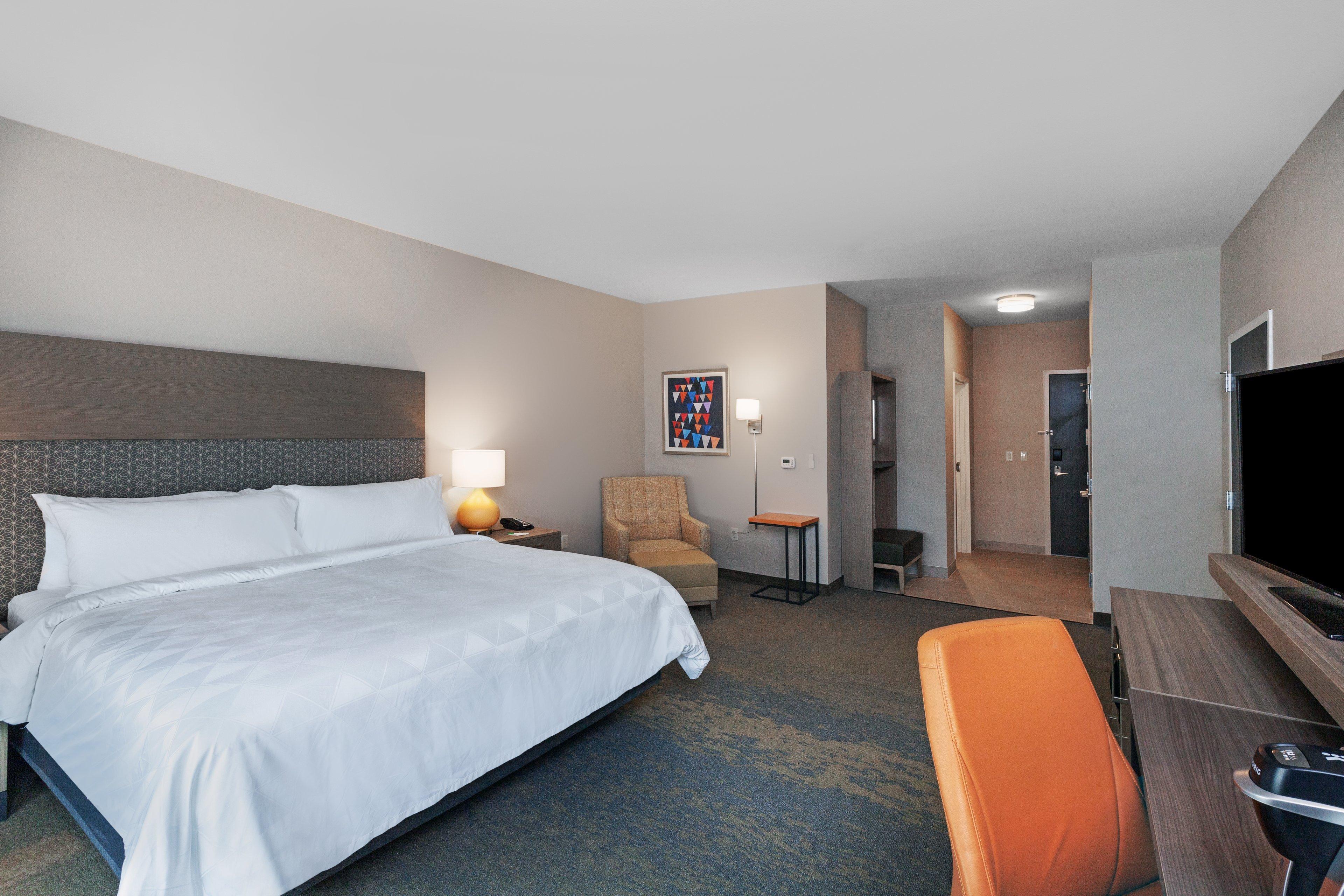 Standard King Room