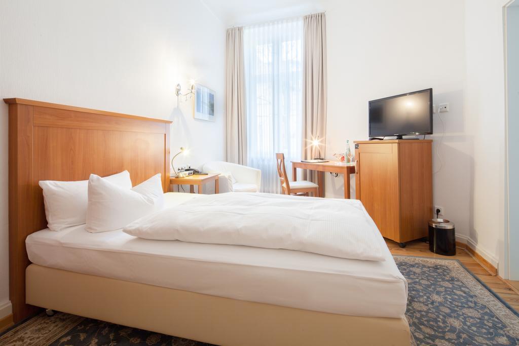 Comfort Double Room,702522019:JPEG