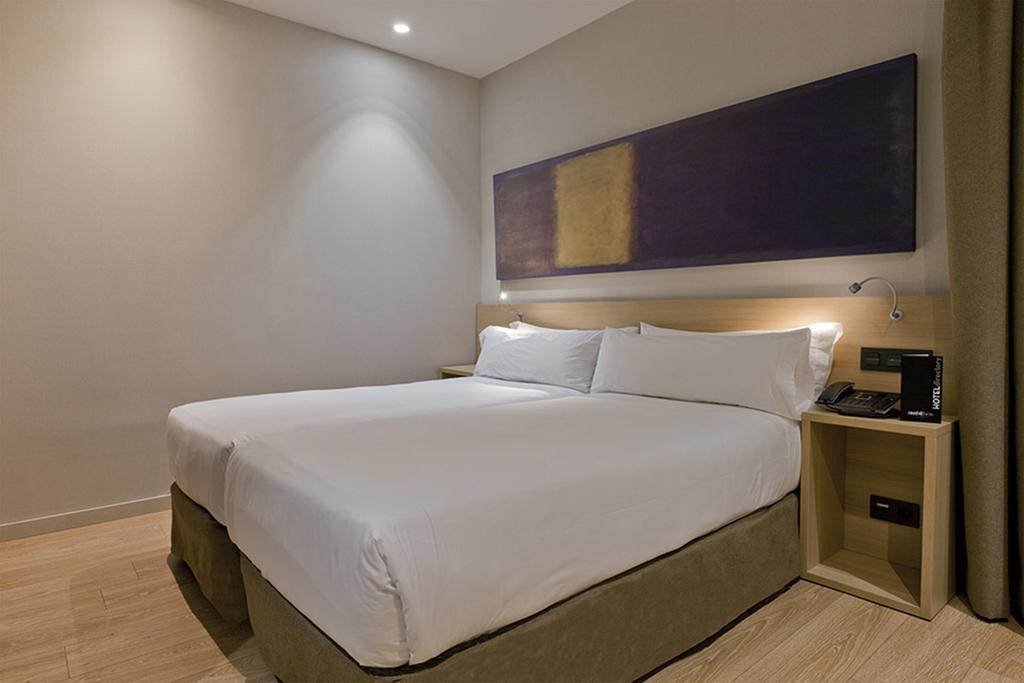 Comfort Double or Twin Room,146238359:JPEG