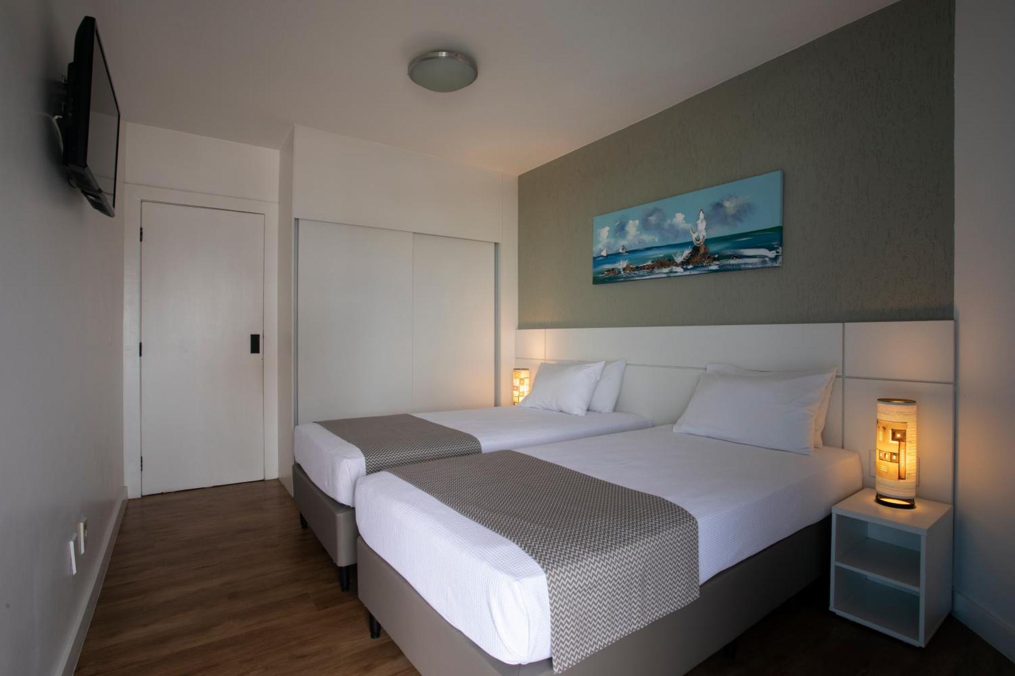 Side Suite