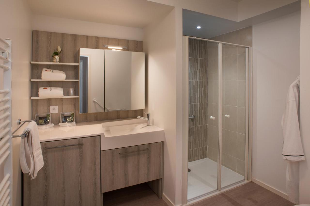 One-Bedroom Apartment,1611407264:JPEG