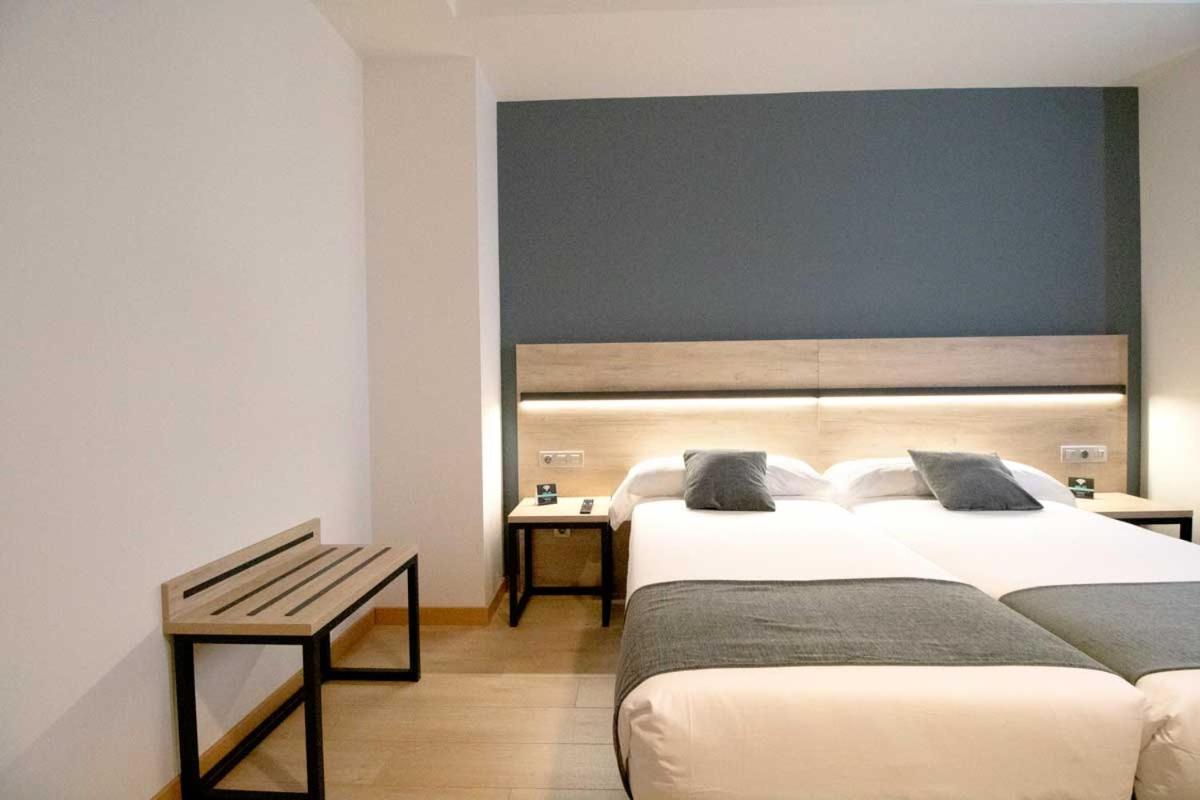 Standard Double Room,1466153918:JPEG