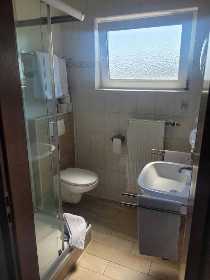 Triple Room Private Bathroom
