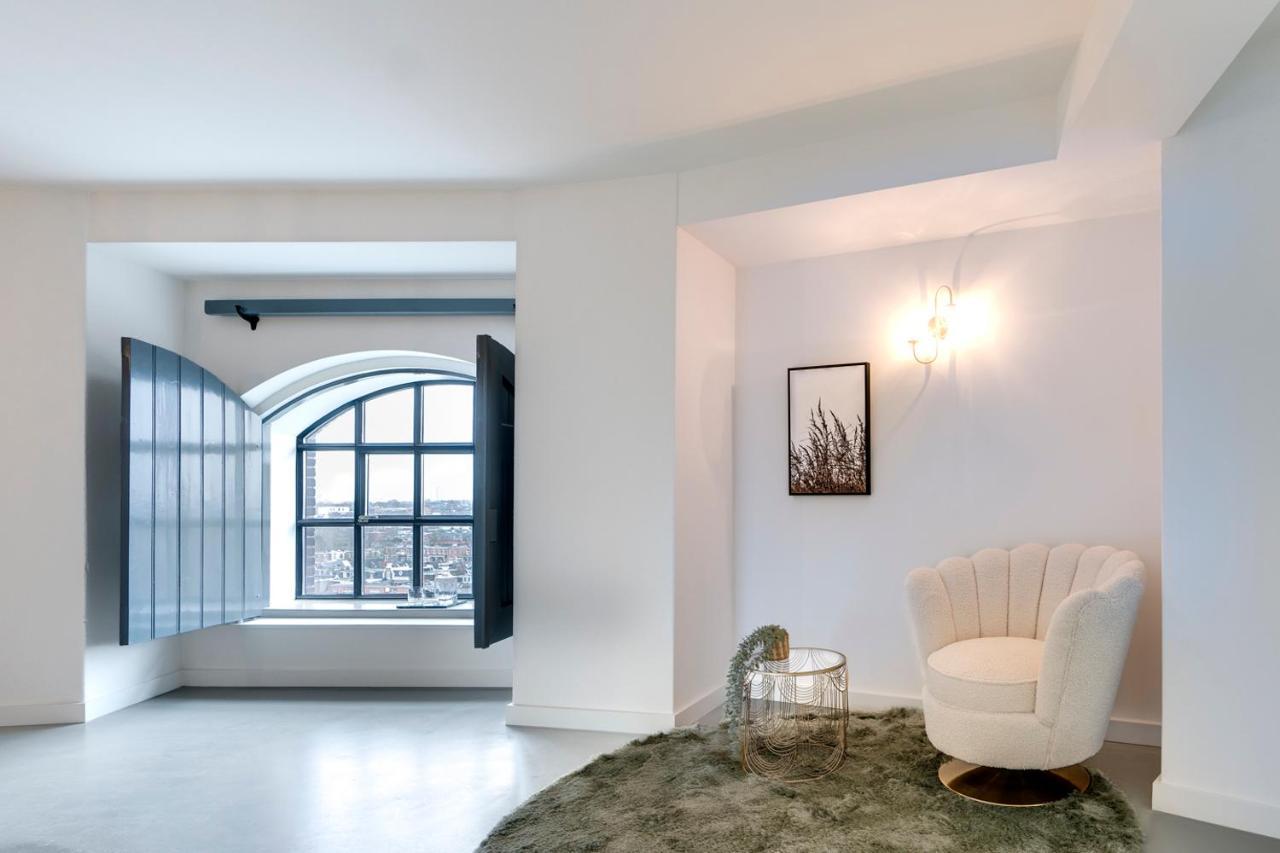 Penthouse Apartment