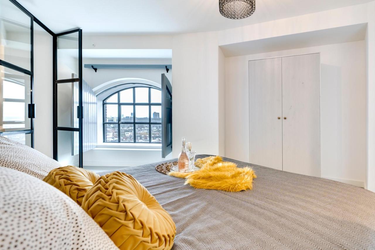 Penthouse Apartment