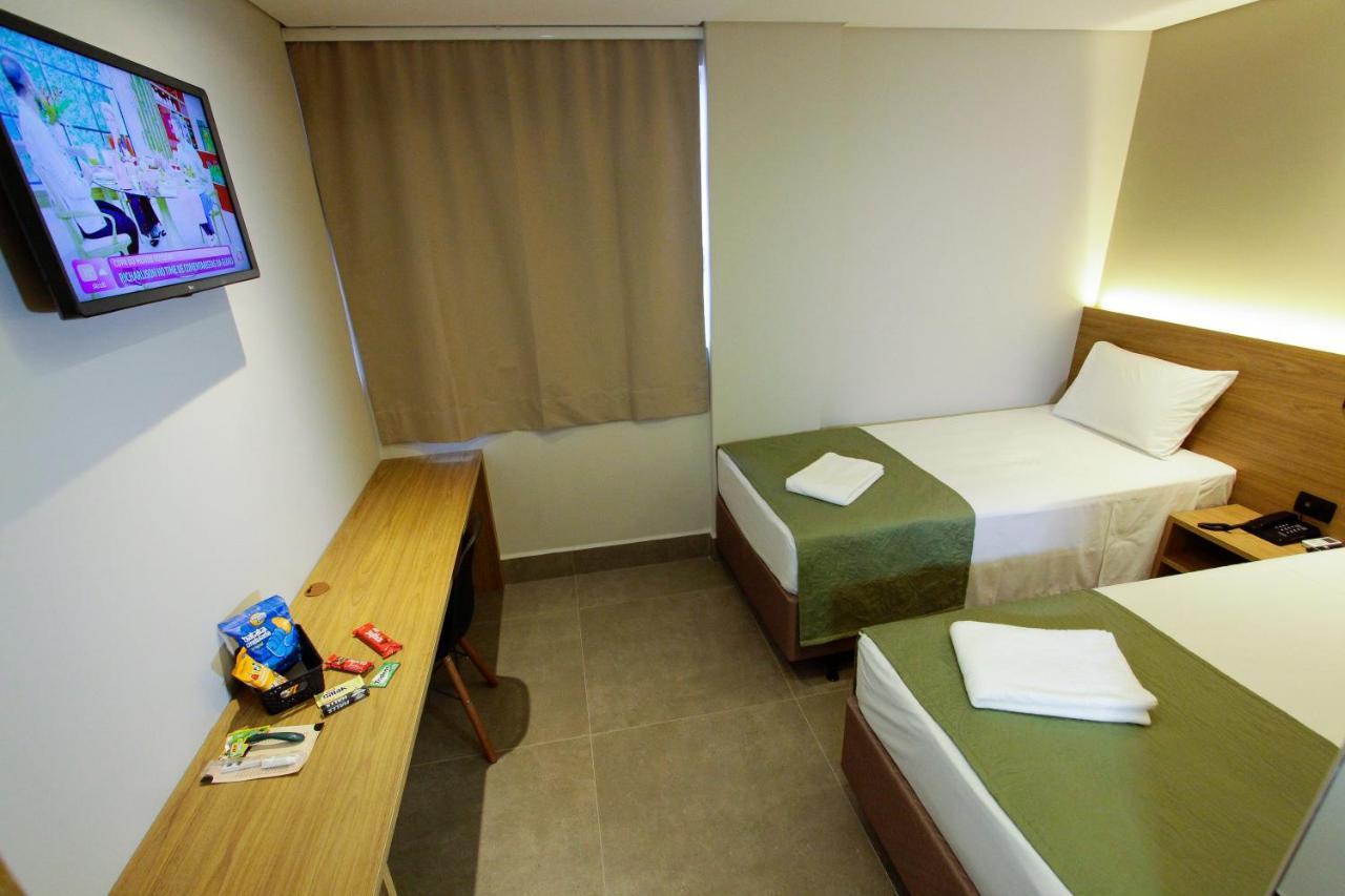 Quarto Duplo Standard