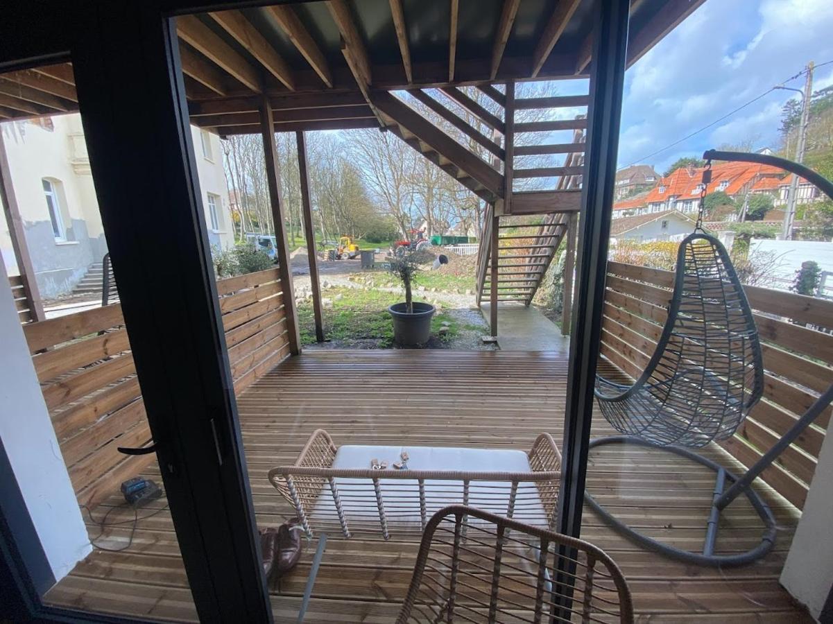 Apartment Terrace
