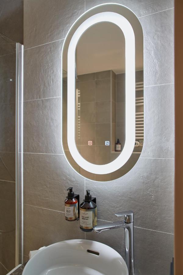 Junior Suite Canal View