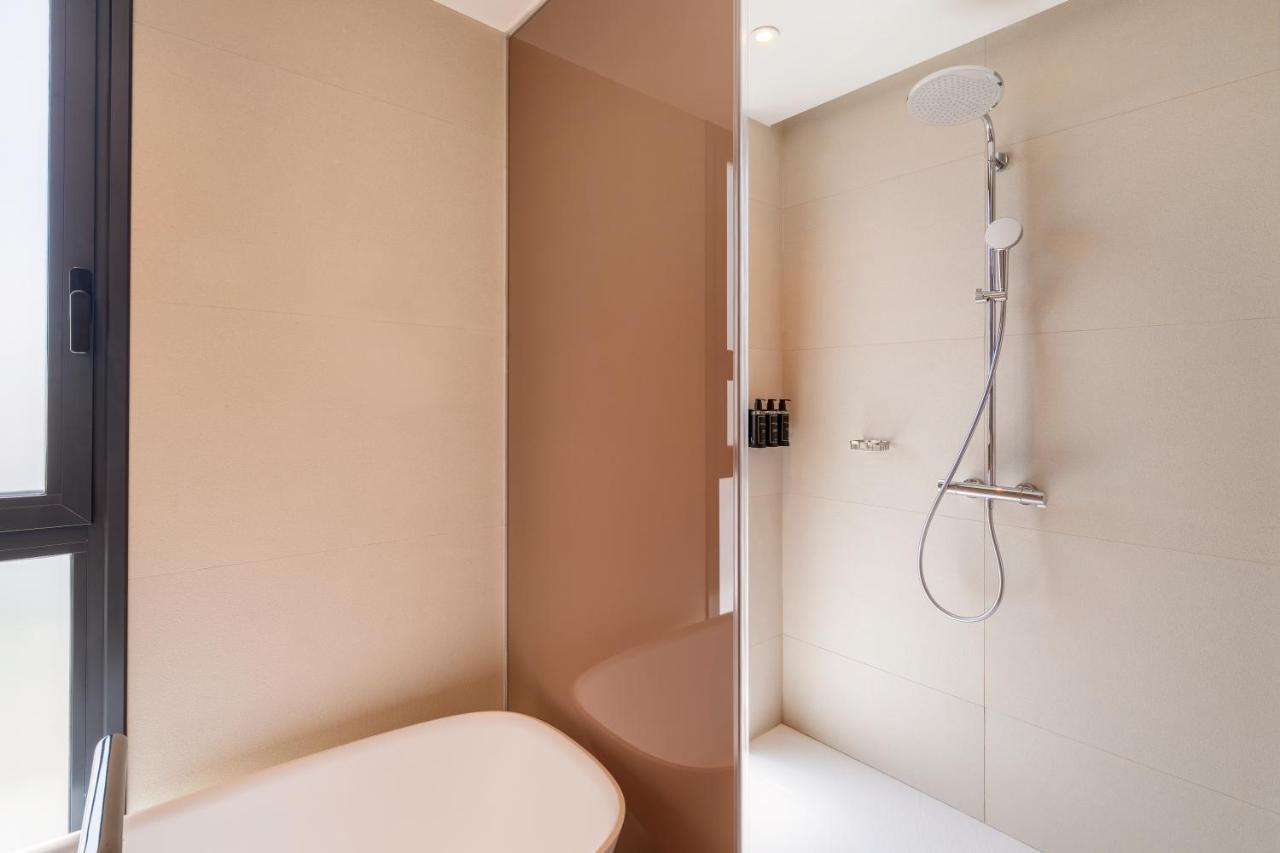 Premium Doppelzimmer mit Terrasse und Meerblick