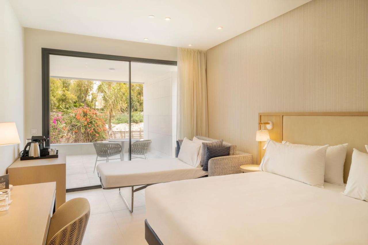 Oasis Premium Terrace