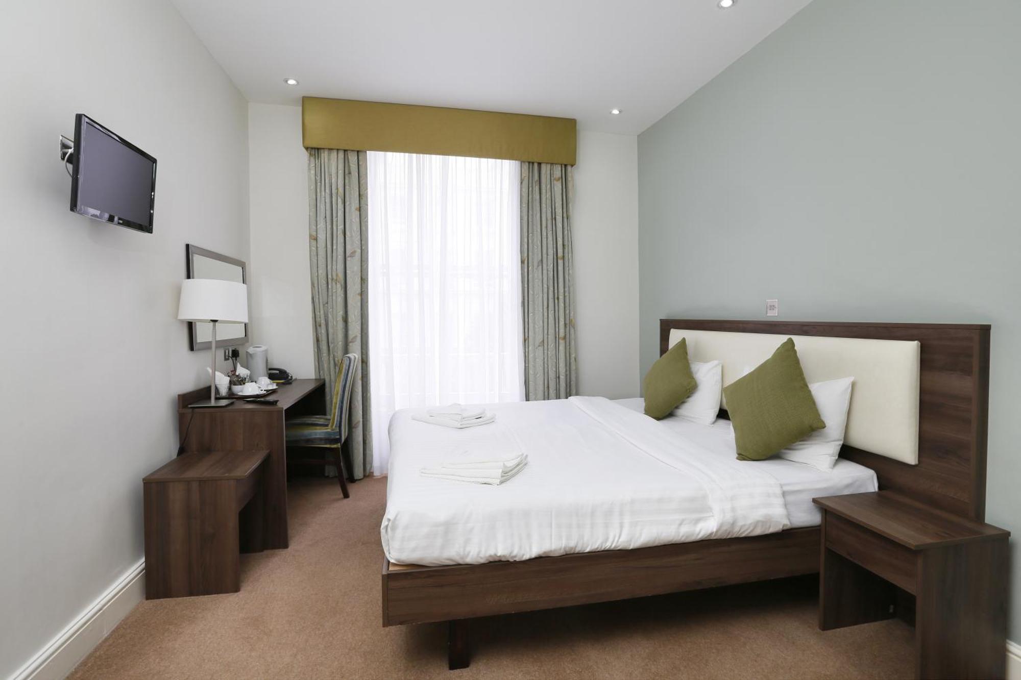 Twin Room,1274148685:JPEG