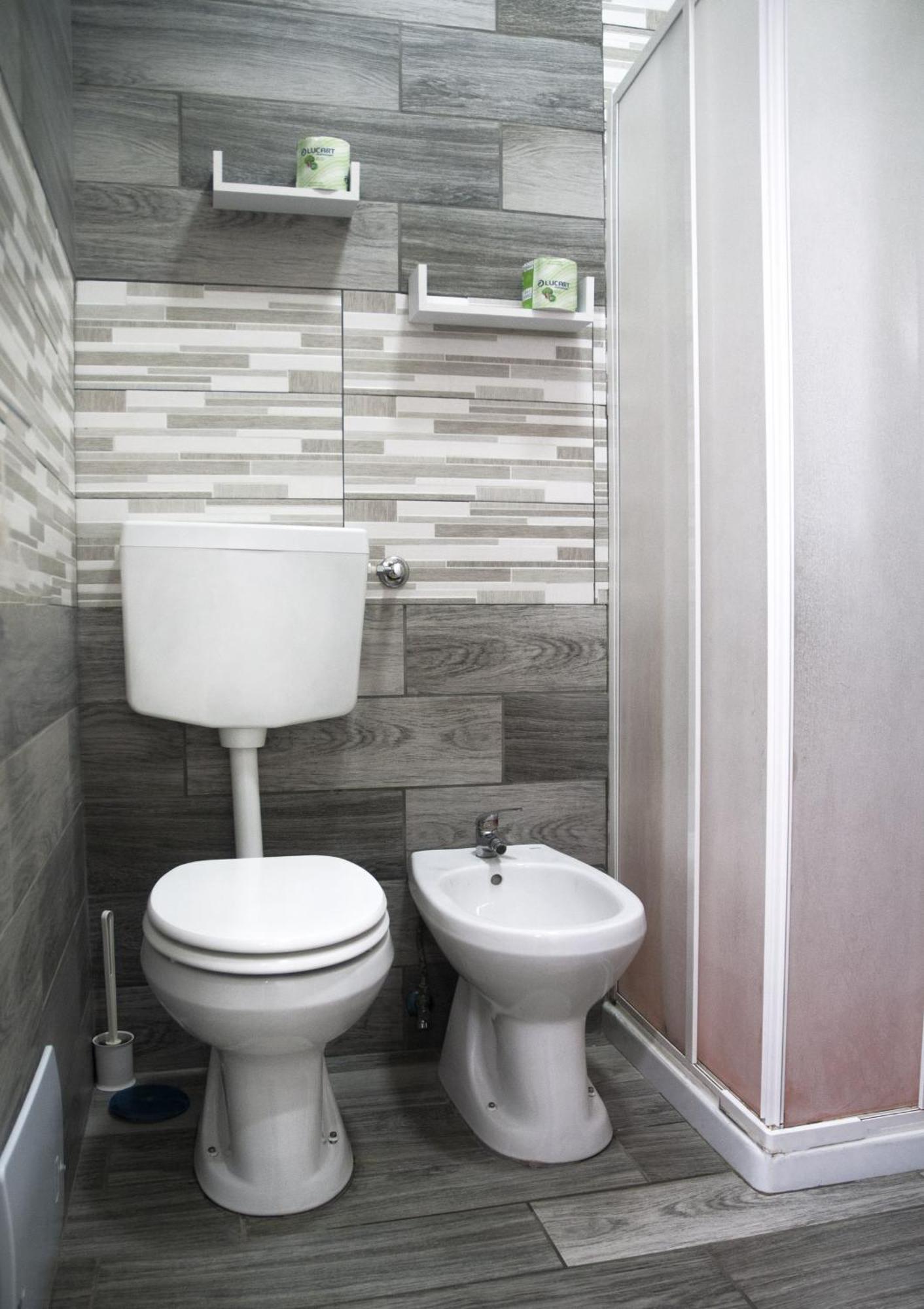Double Room Private Bathroom