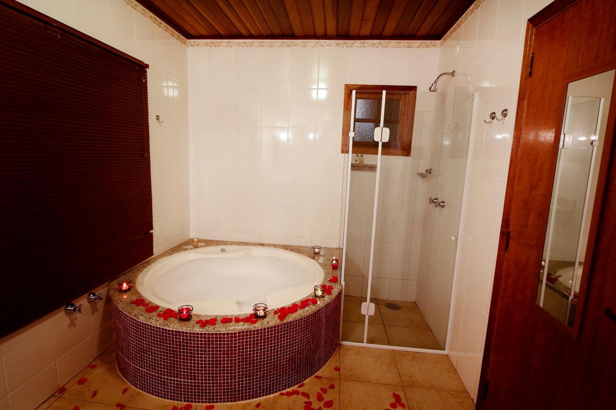 Chalet Hot Tub