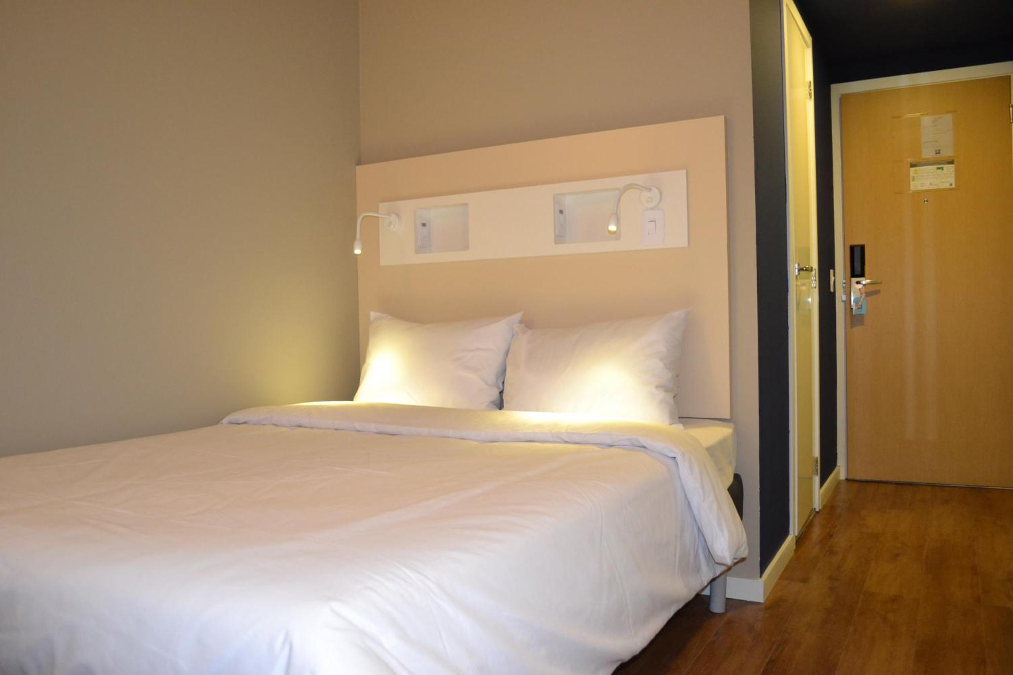 Standard Apartment Double Bed